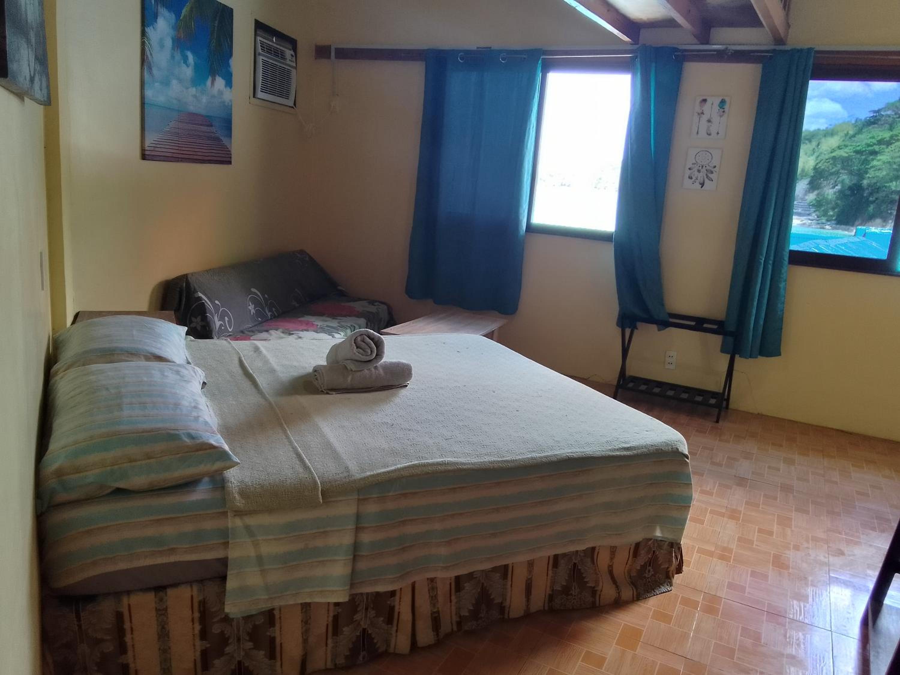 MLK Bamboo Beachhouse