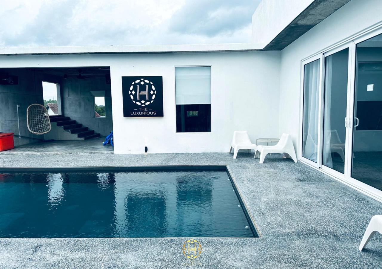 The Luxurious 245, A Famosa Melaka photo 7