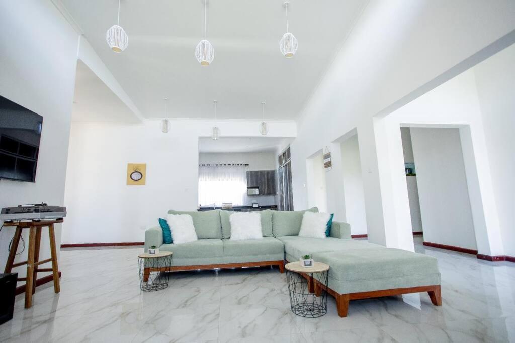 T&T Apartment