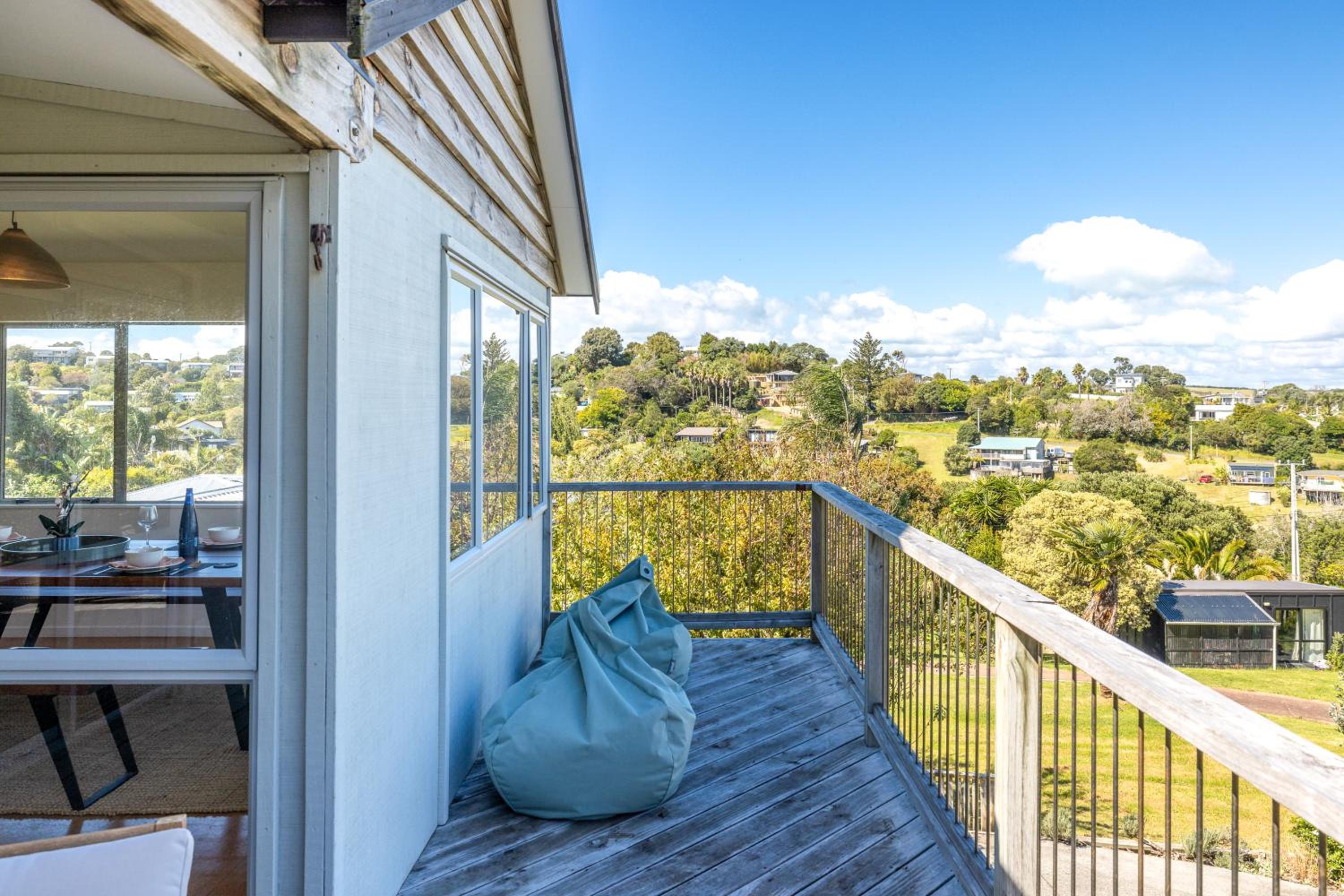 Surfdale Sunspot Spa Escape Waiheke view 5