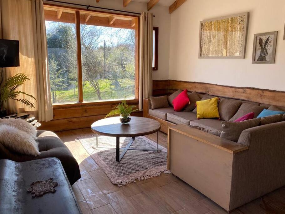 Casa Familiar a orilla de laguna