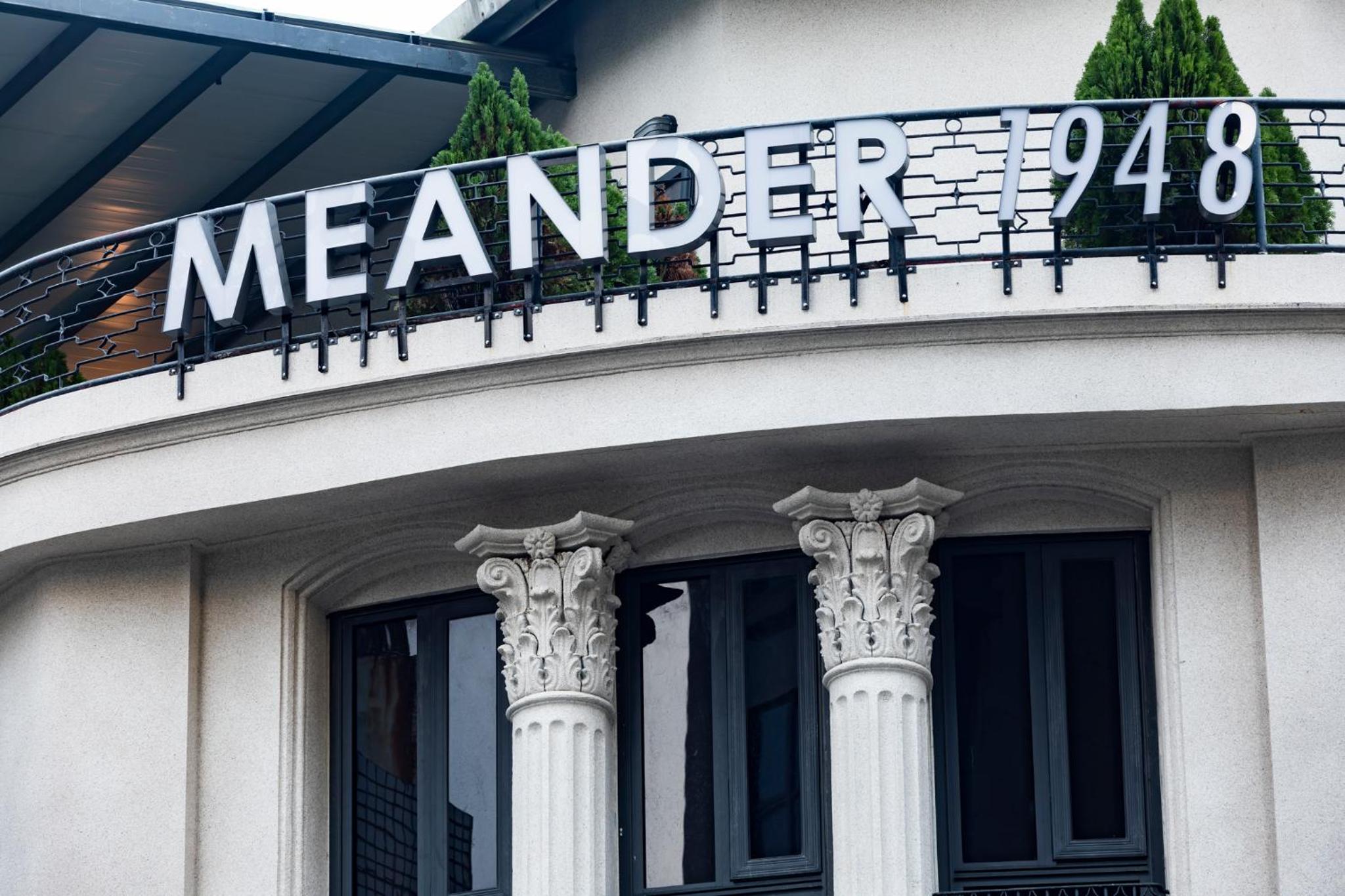 Meander 1948