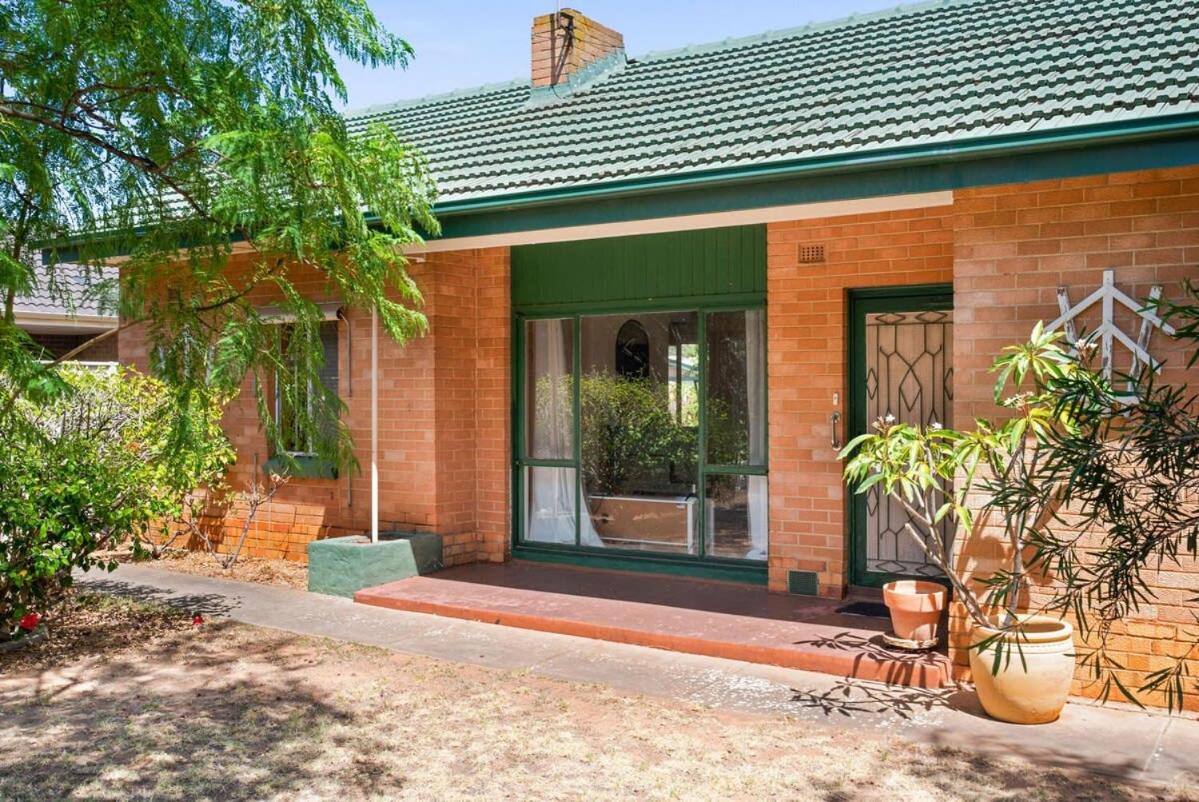 The Peach Tree 2 Bed Home