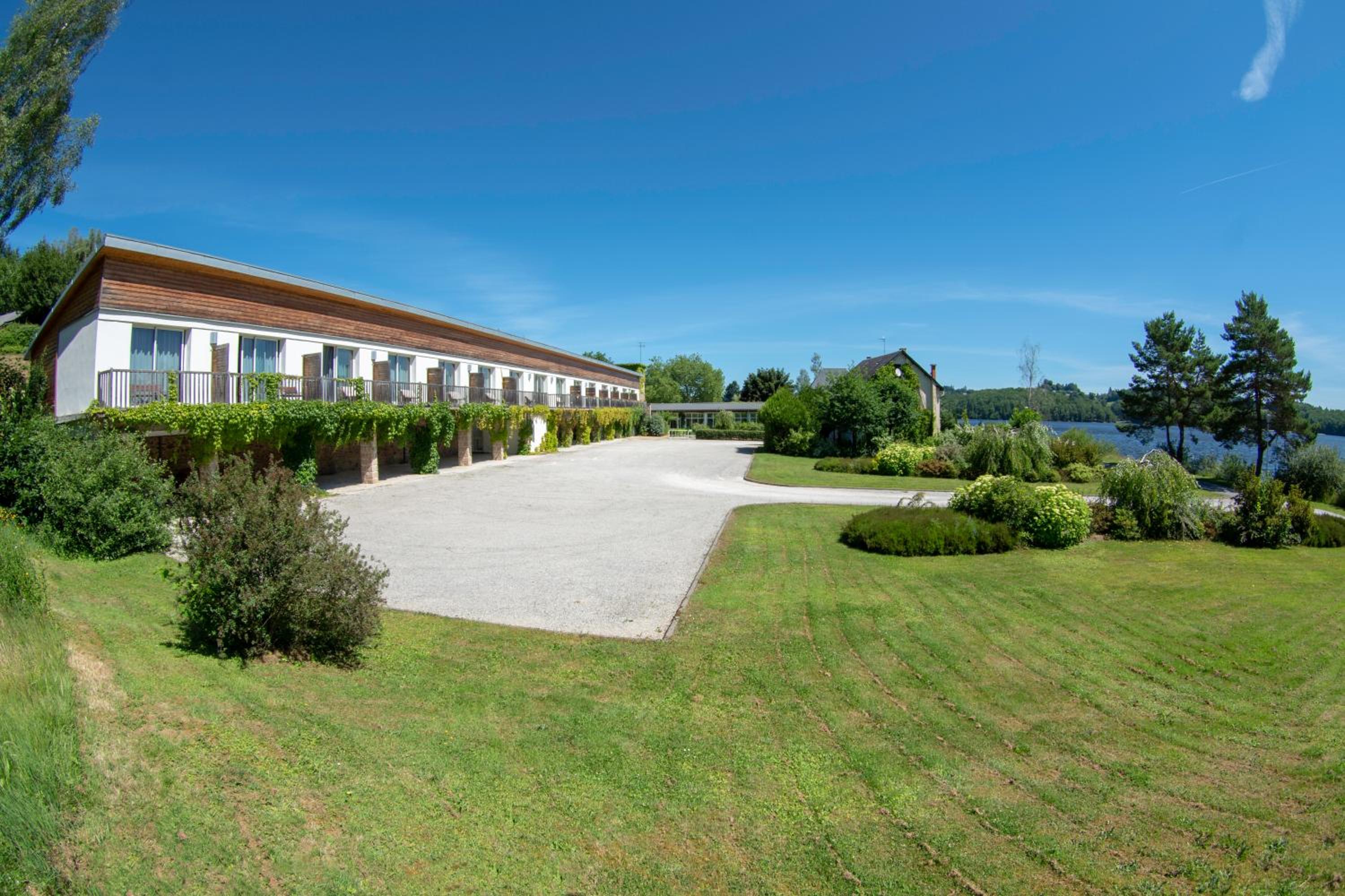 Logis Hotel du Lac