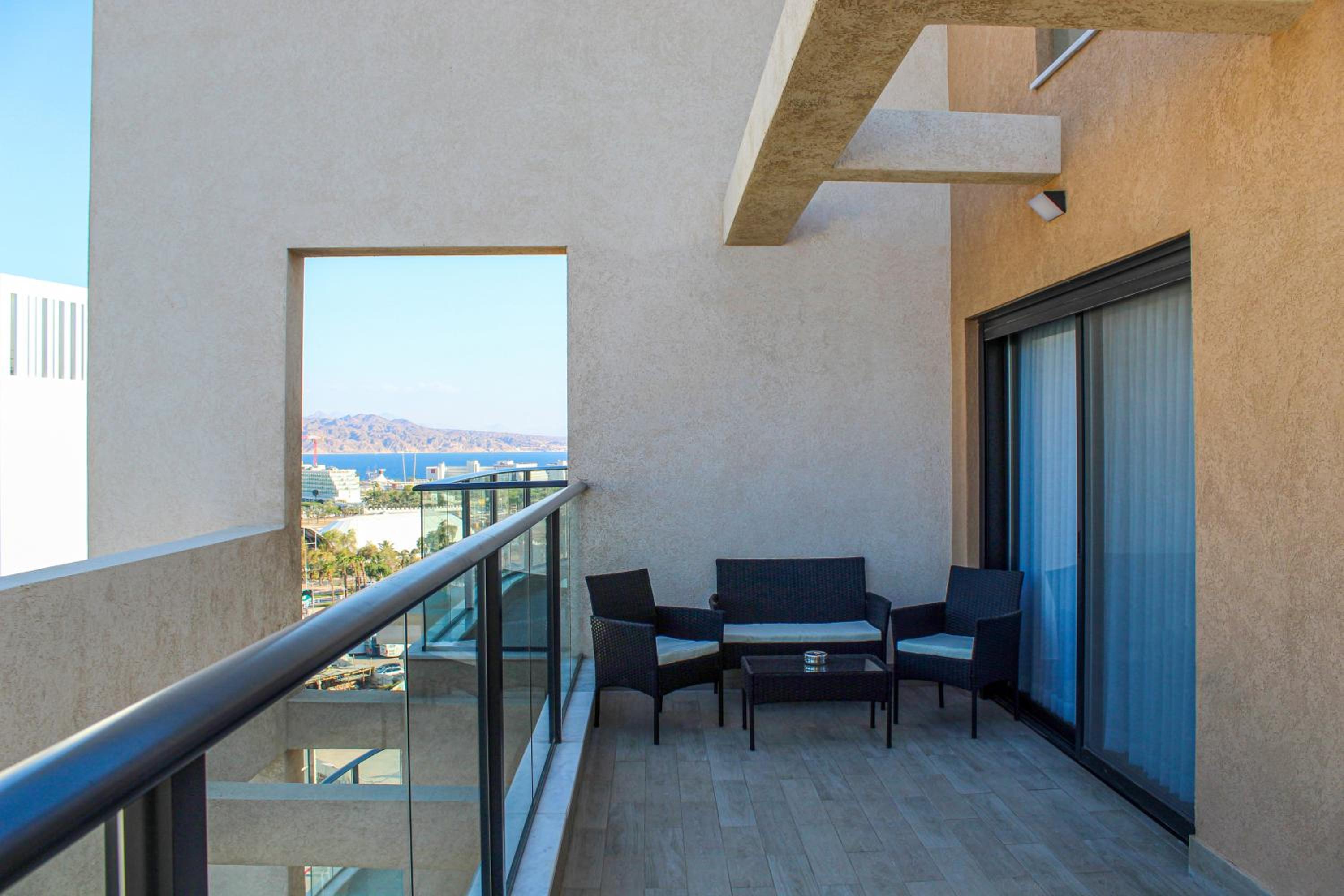 Luxury Suite Apartment #61 By Hashdera Eilat view 3