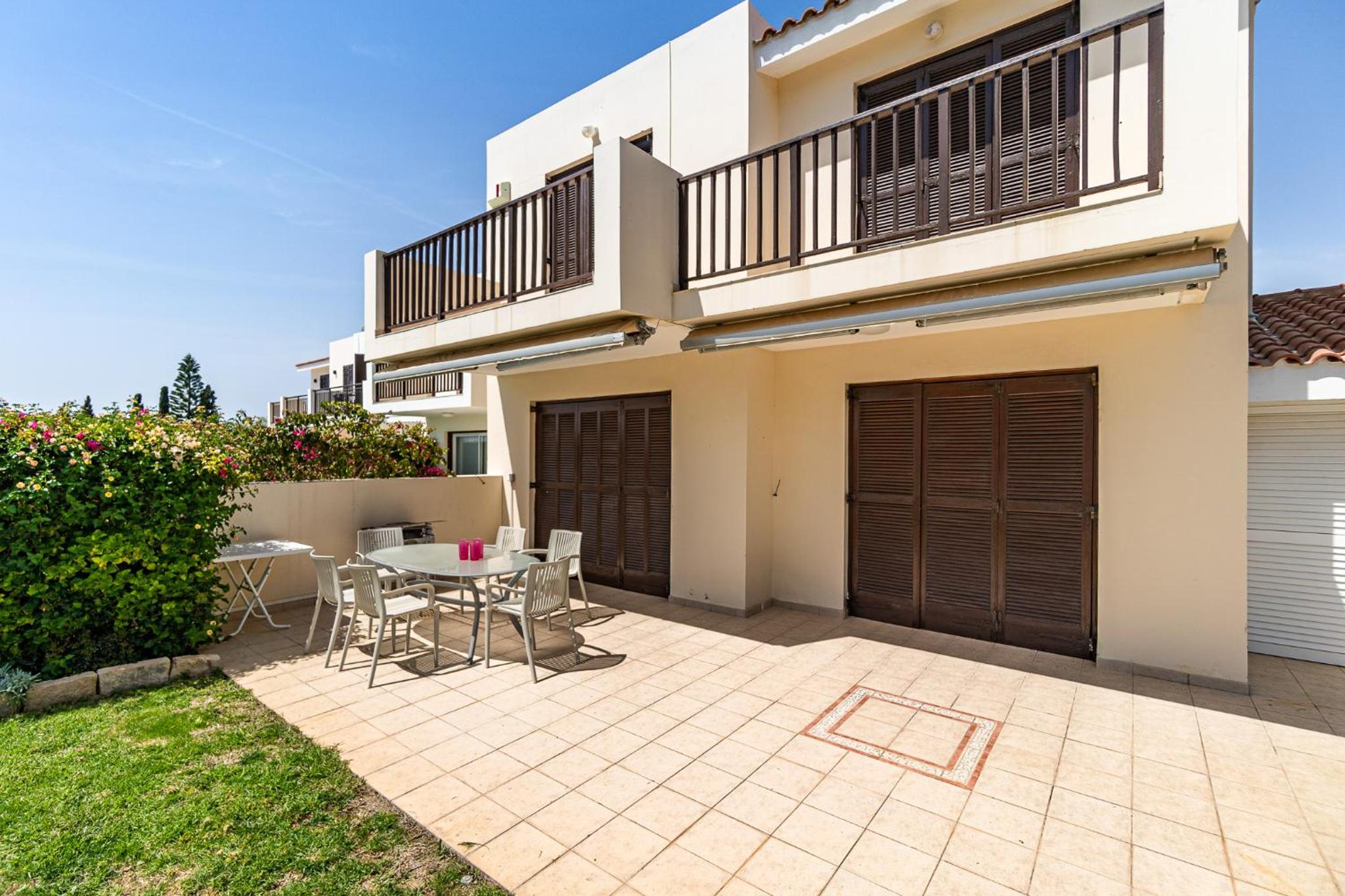 Villa Demiana by Ezoria Villas