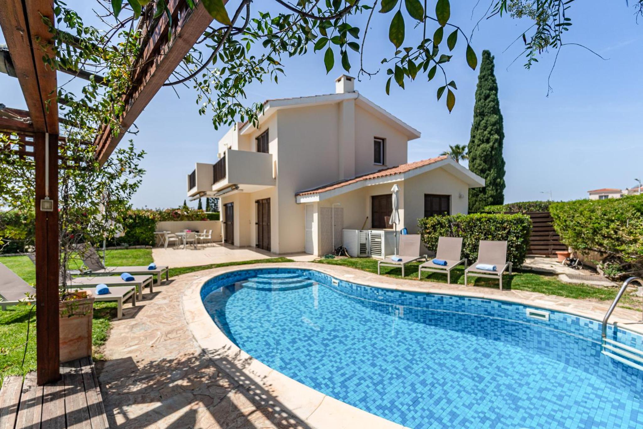 Villa Demiana by Ezoria Villas