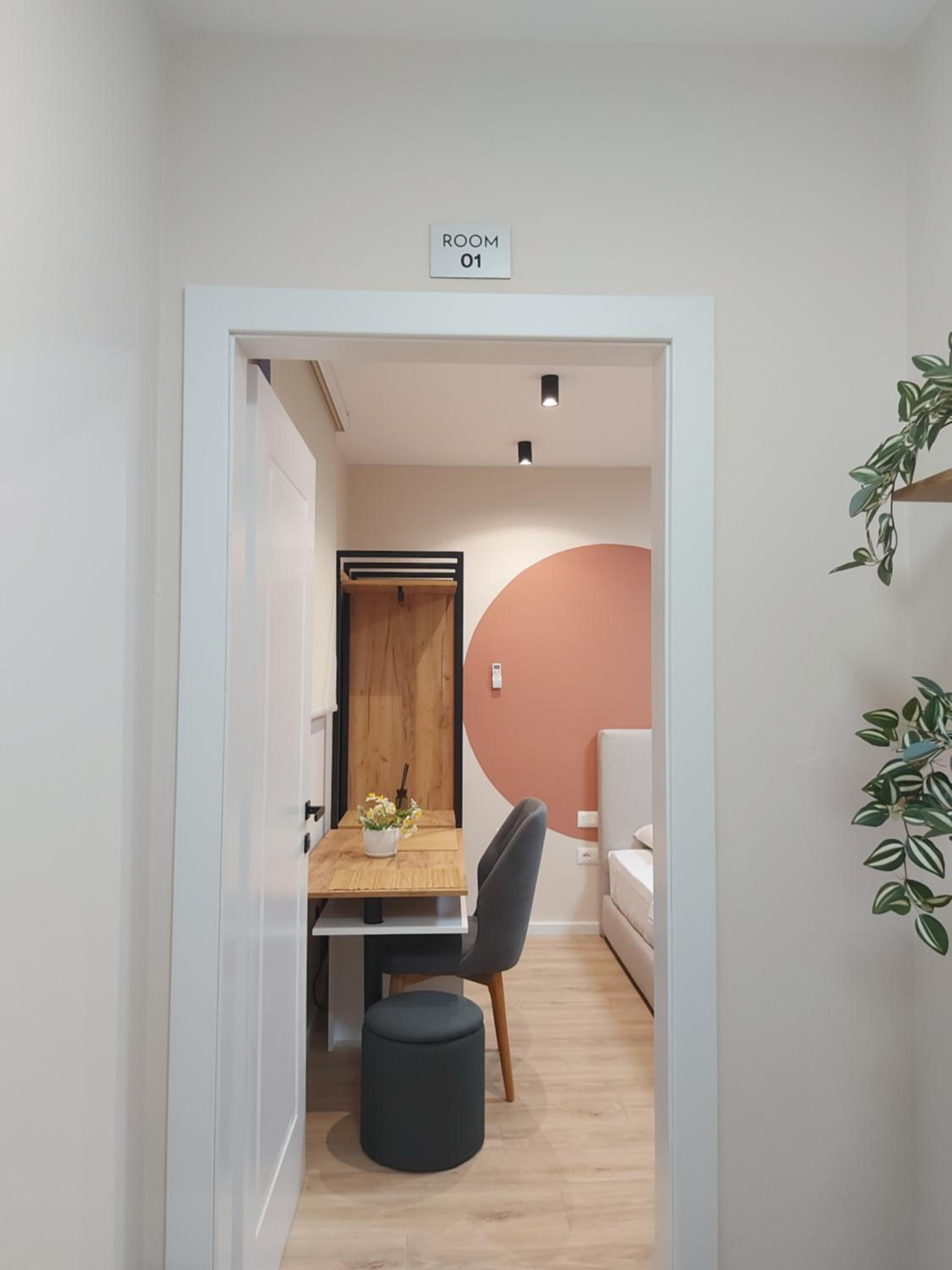 Center Cozy Nest