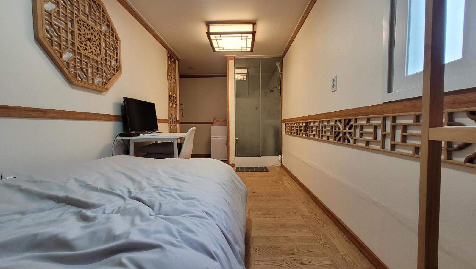 Huesik Guesthouse