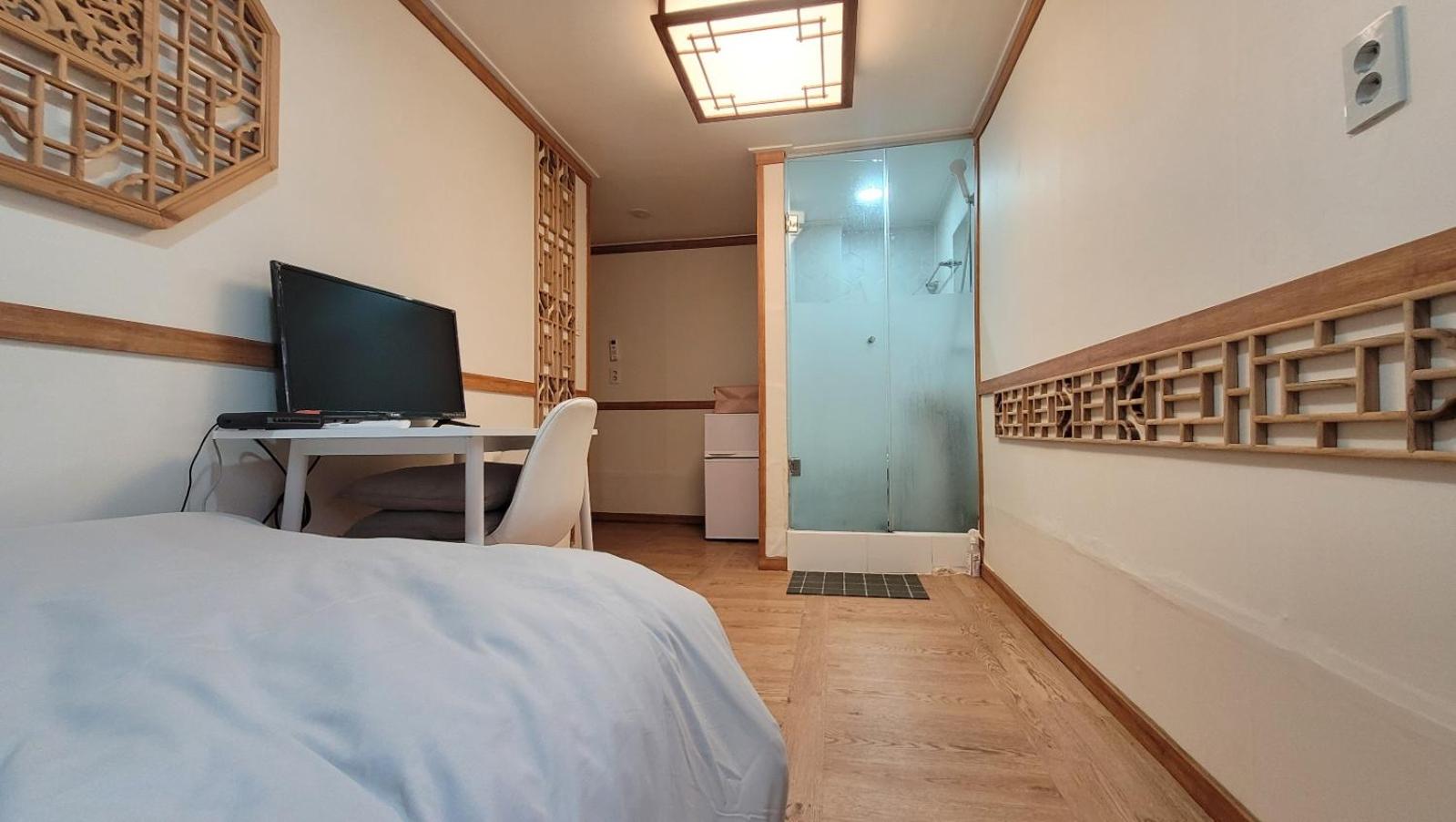 Huesik Guesthouse