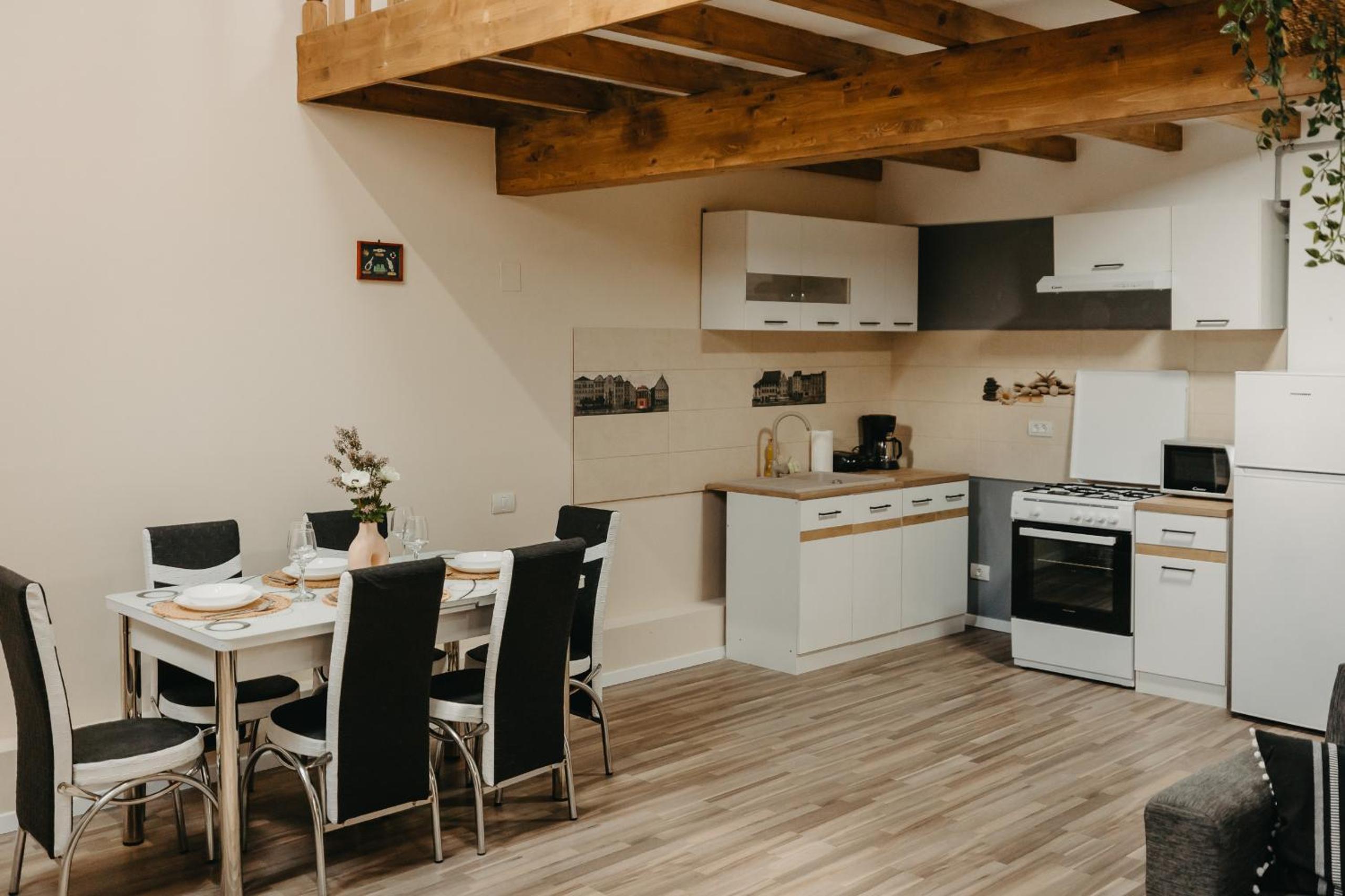 Holiday Agoston Apartments