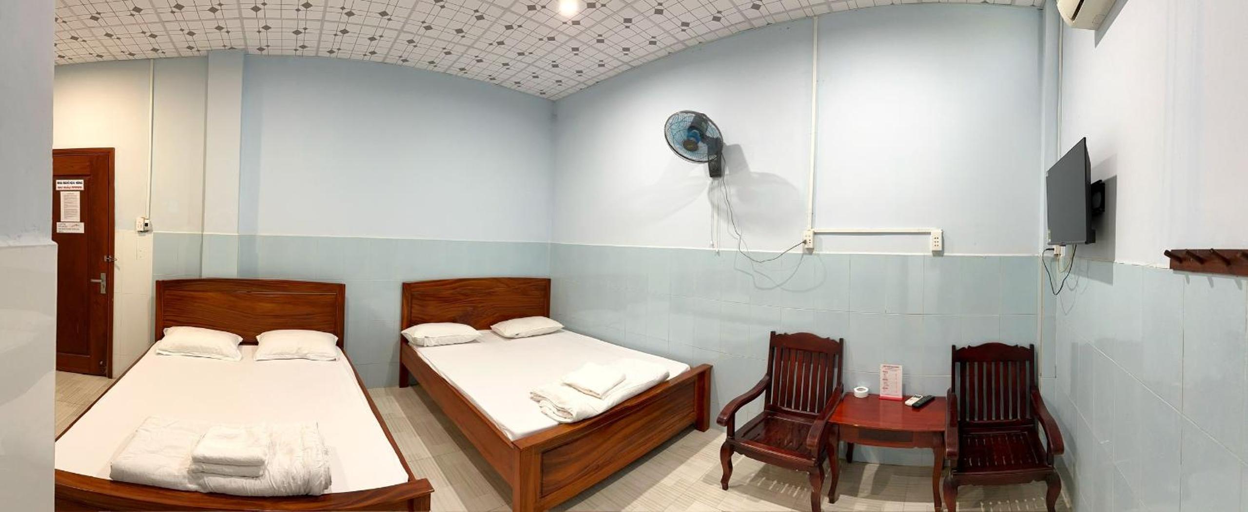 ROSE MOTEL