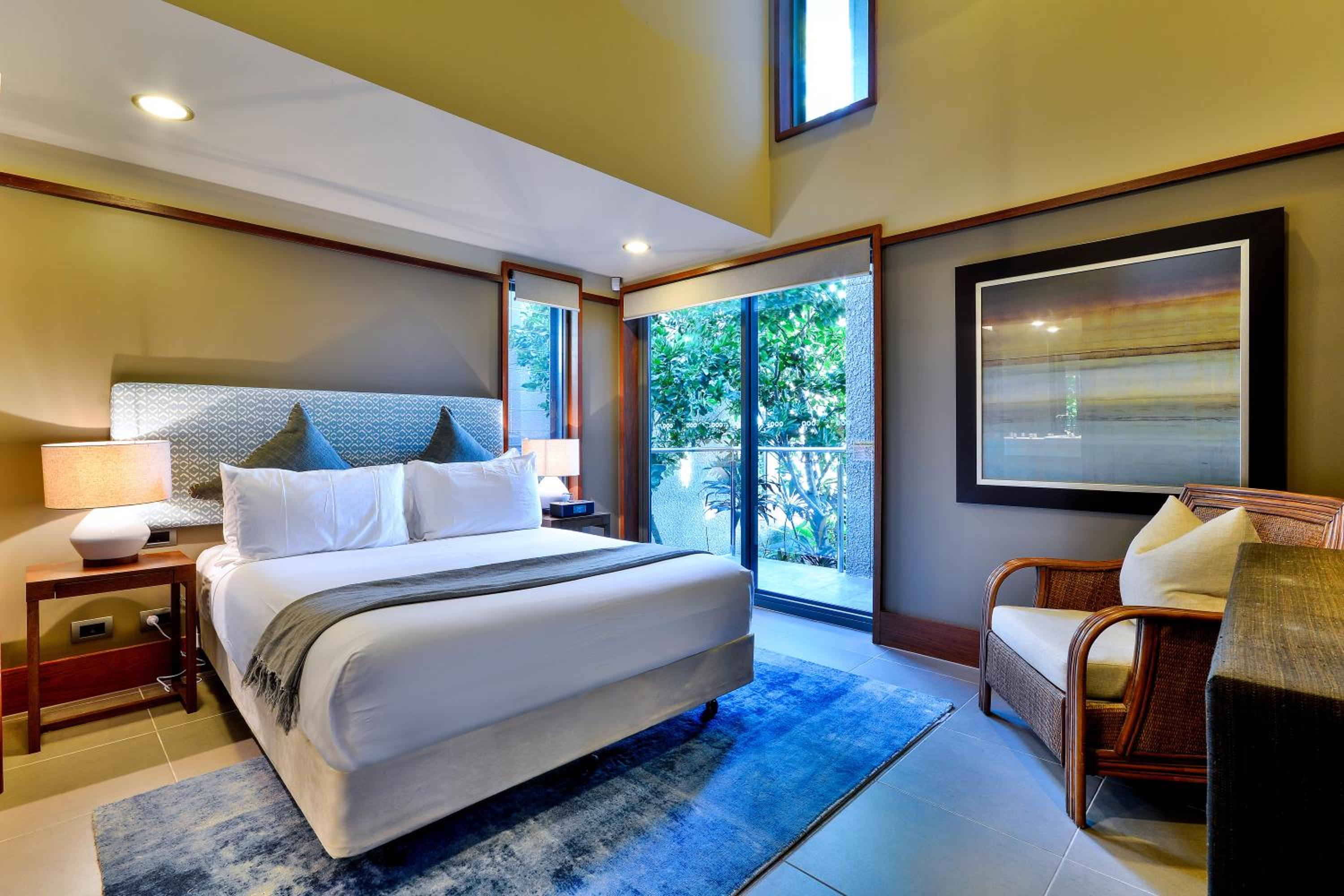 Yacht Club Villas on Hamilton Island by HIHA view 5