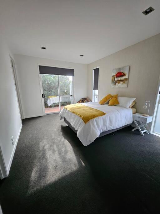 Golden Sands Beachside Cottage