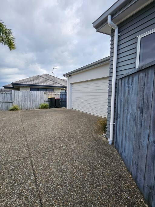 Golden Sands Beachside Cottage