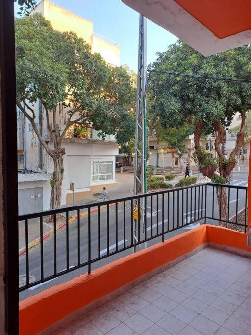 Fellini Fortunella terrace (talpiot)