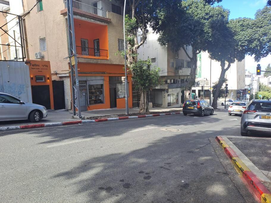 Fellini Fortunella terrace (talpiot)