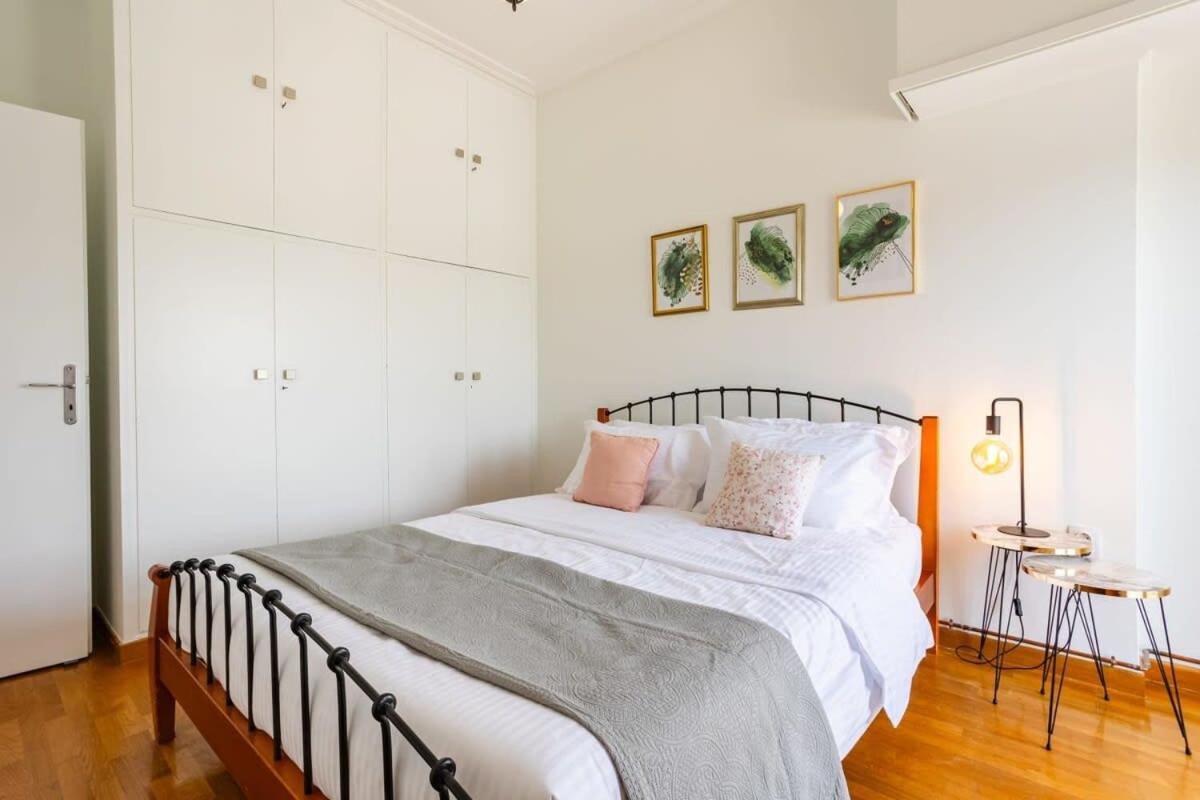 Athens Luxury Getaway - Pasalimani City Oasis photo 4