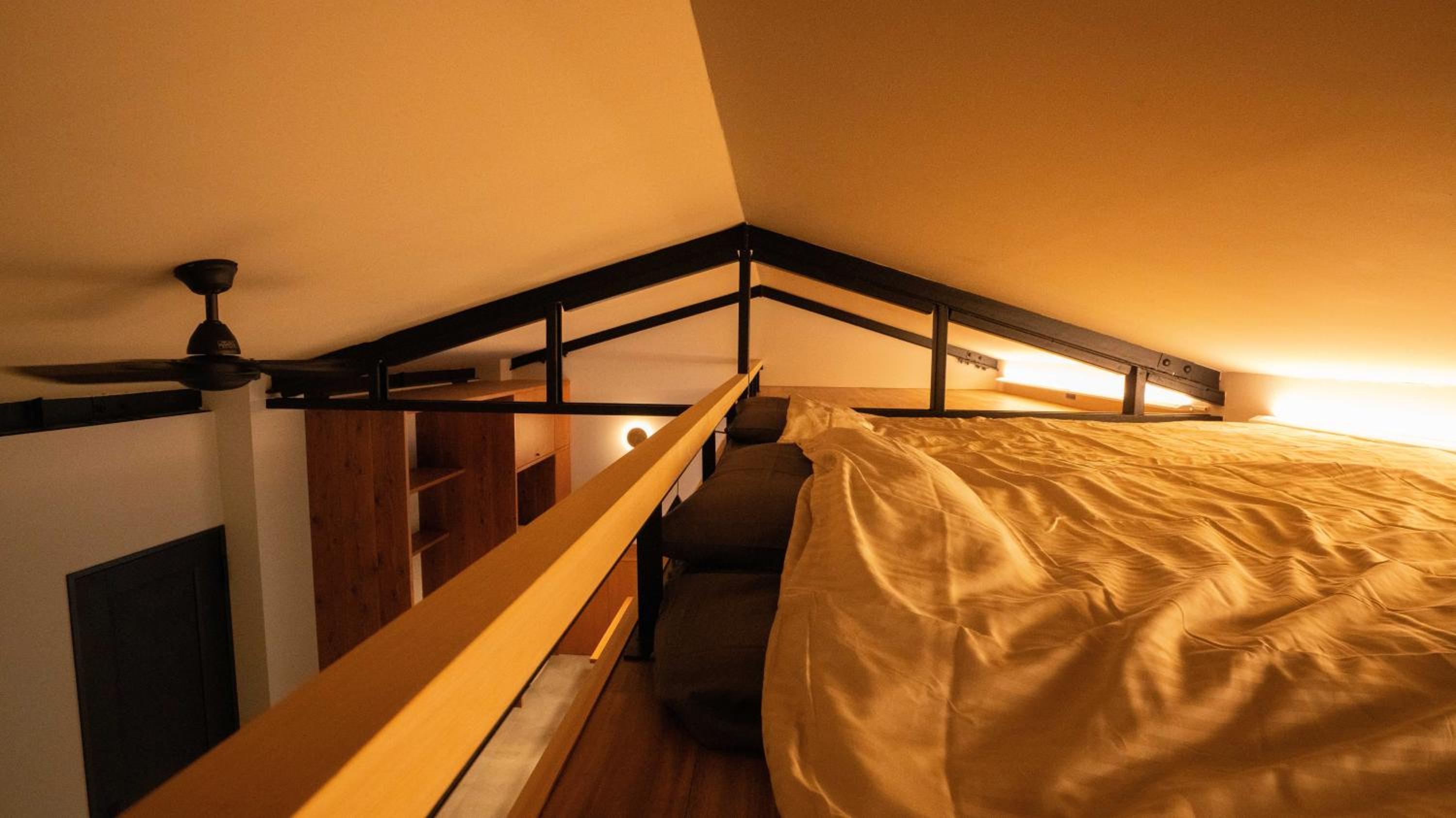 Hotel Re:Plug