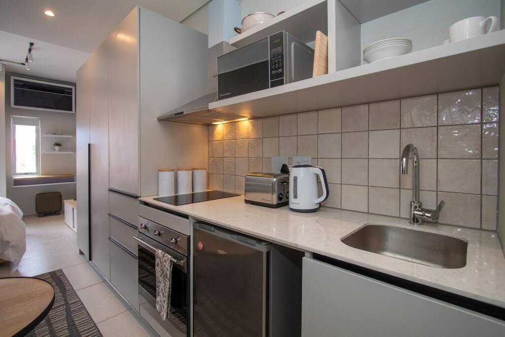 The Rose De Waterkant spacious studio view 2