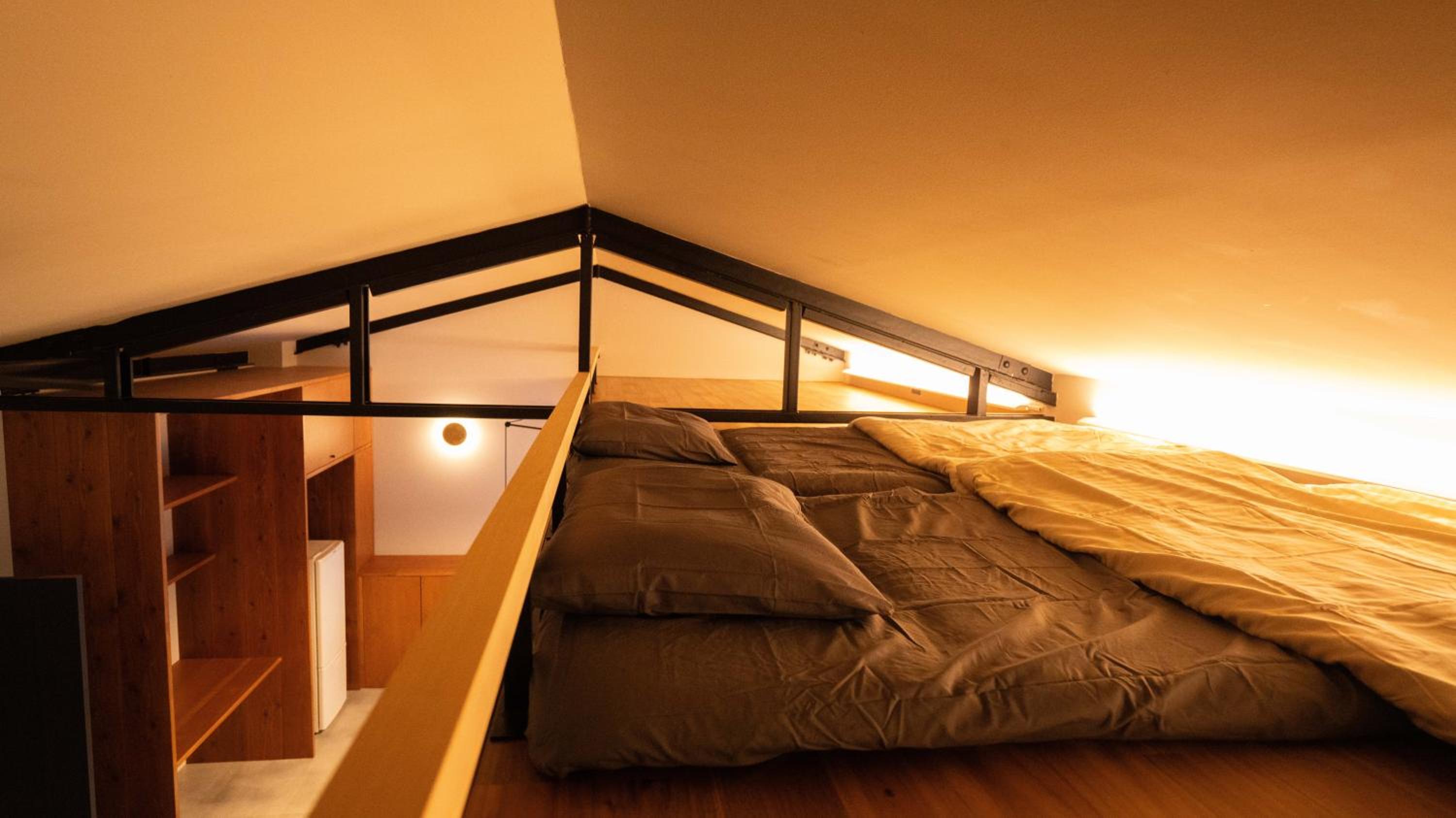 Hotel Re:Plug