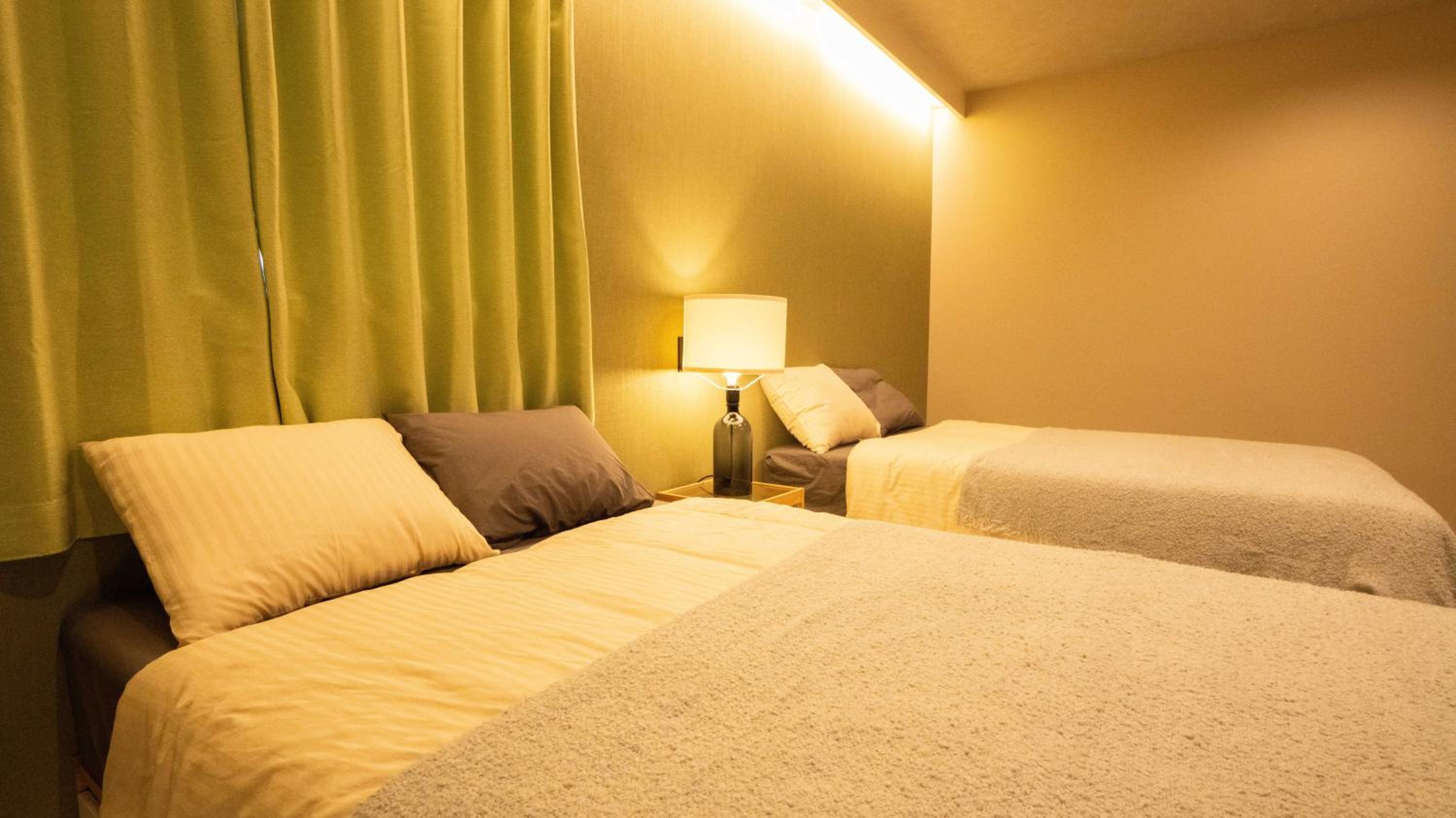 Hotel Re:Plug