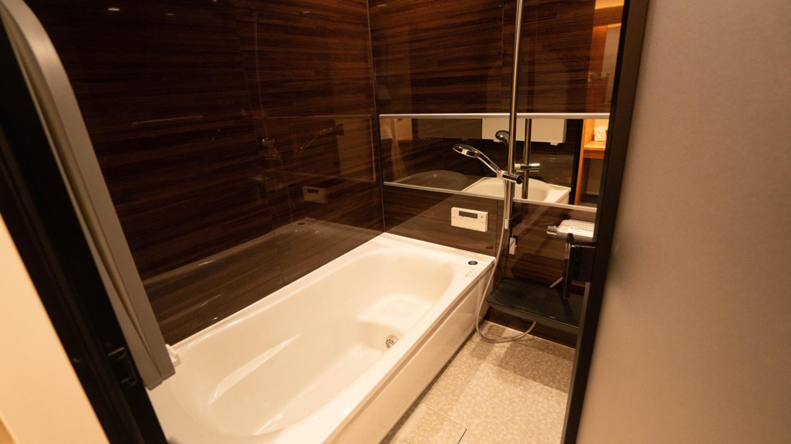 Hotel Re:Plug