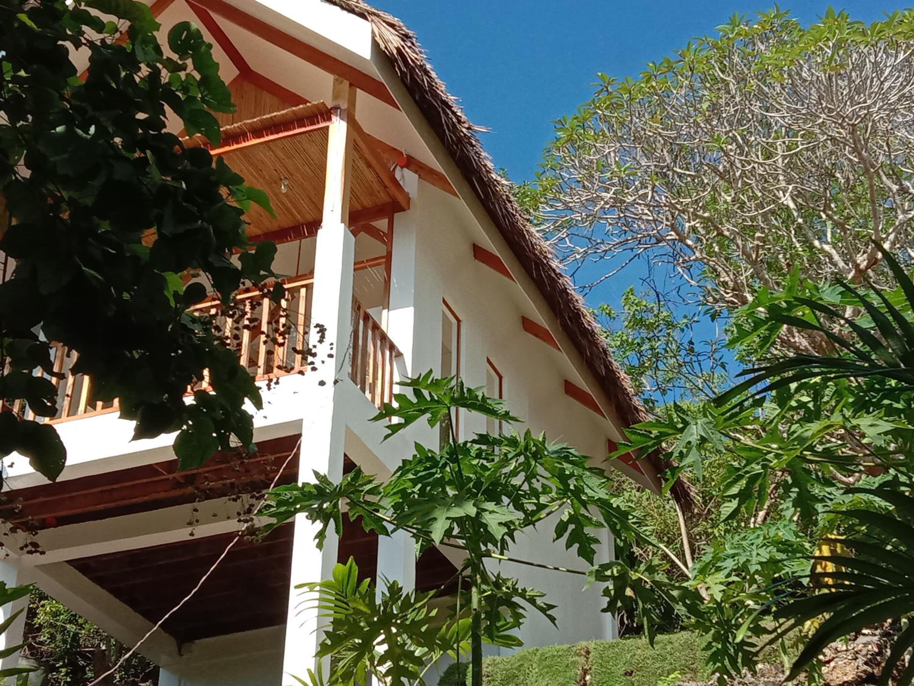 MHARI Bungalows and Rooms