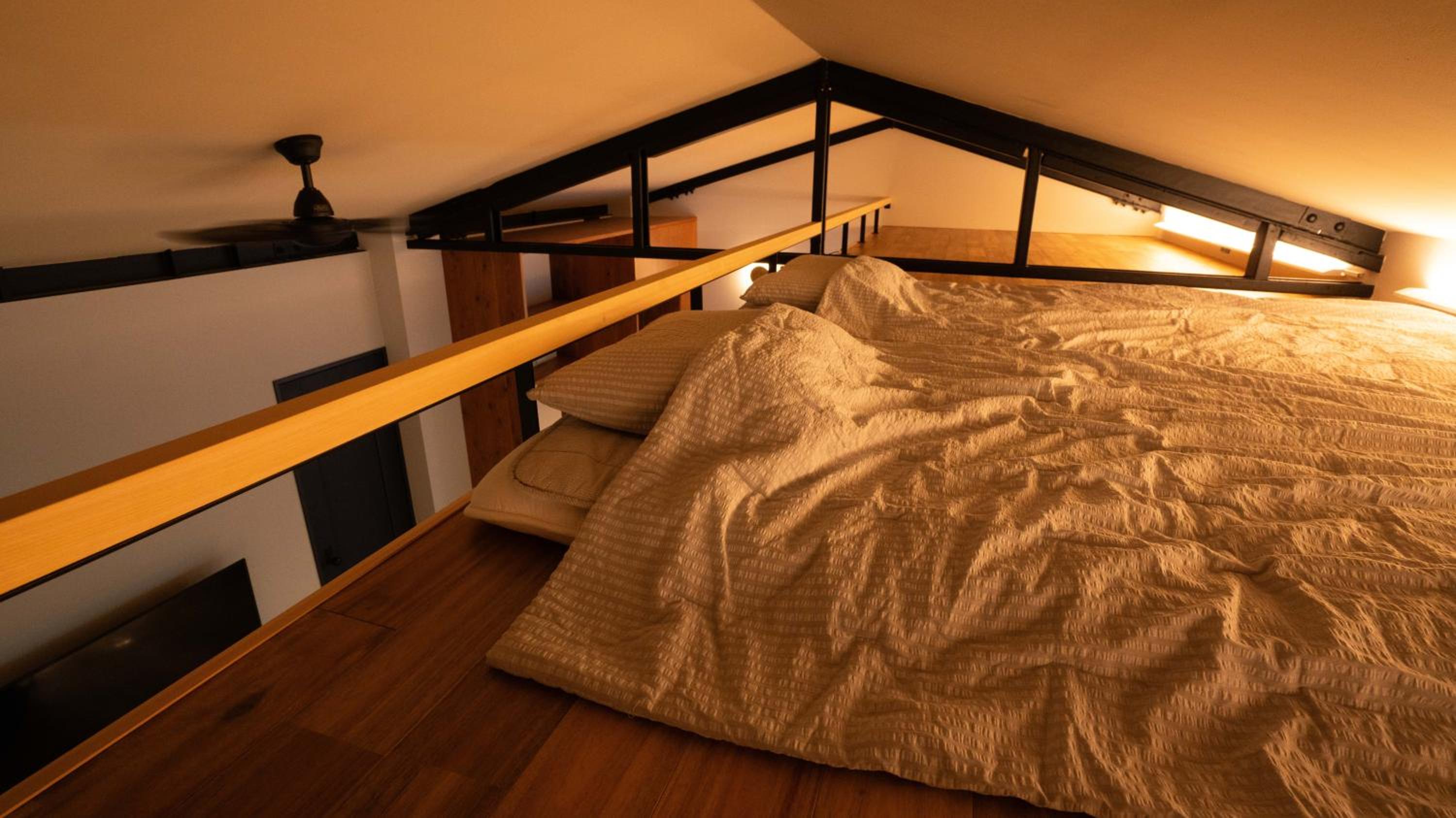 Hotel Re:Plug