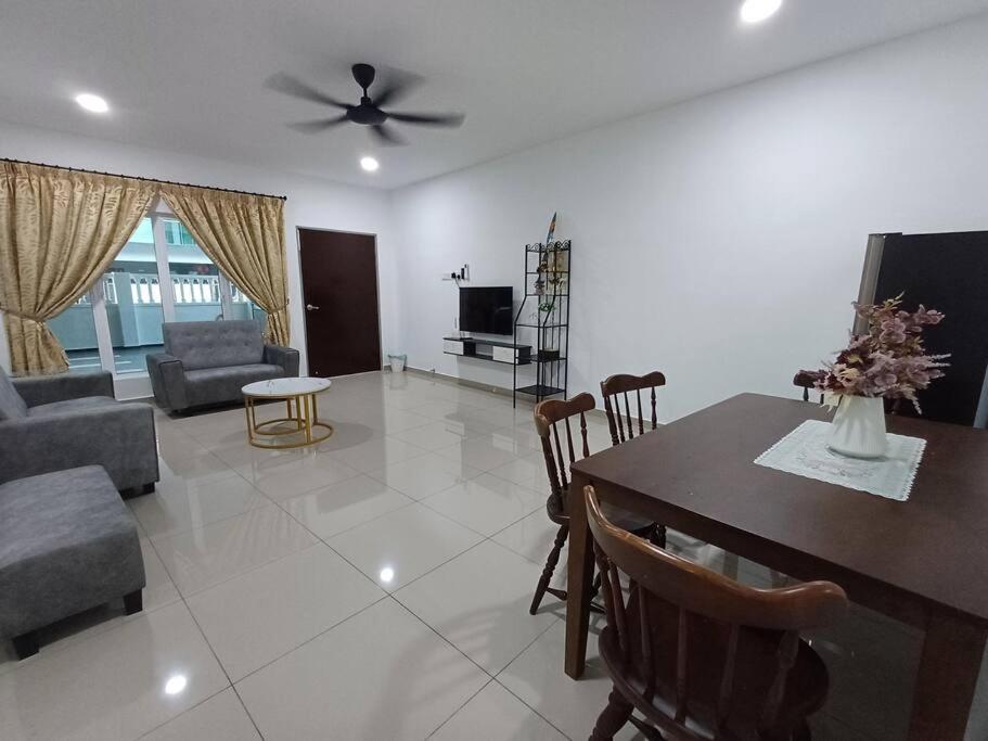 Season Homestay Malacca. photo 2