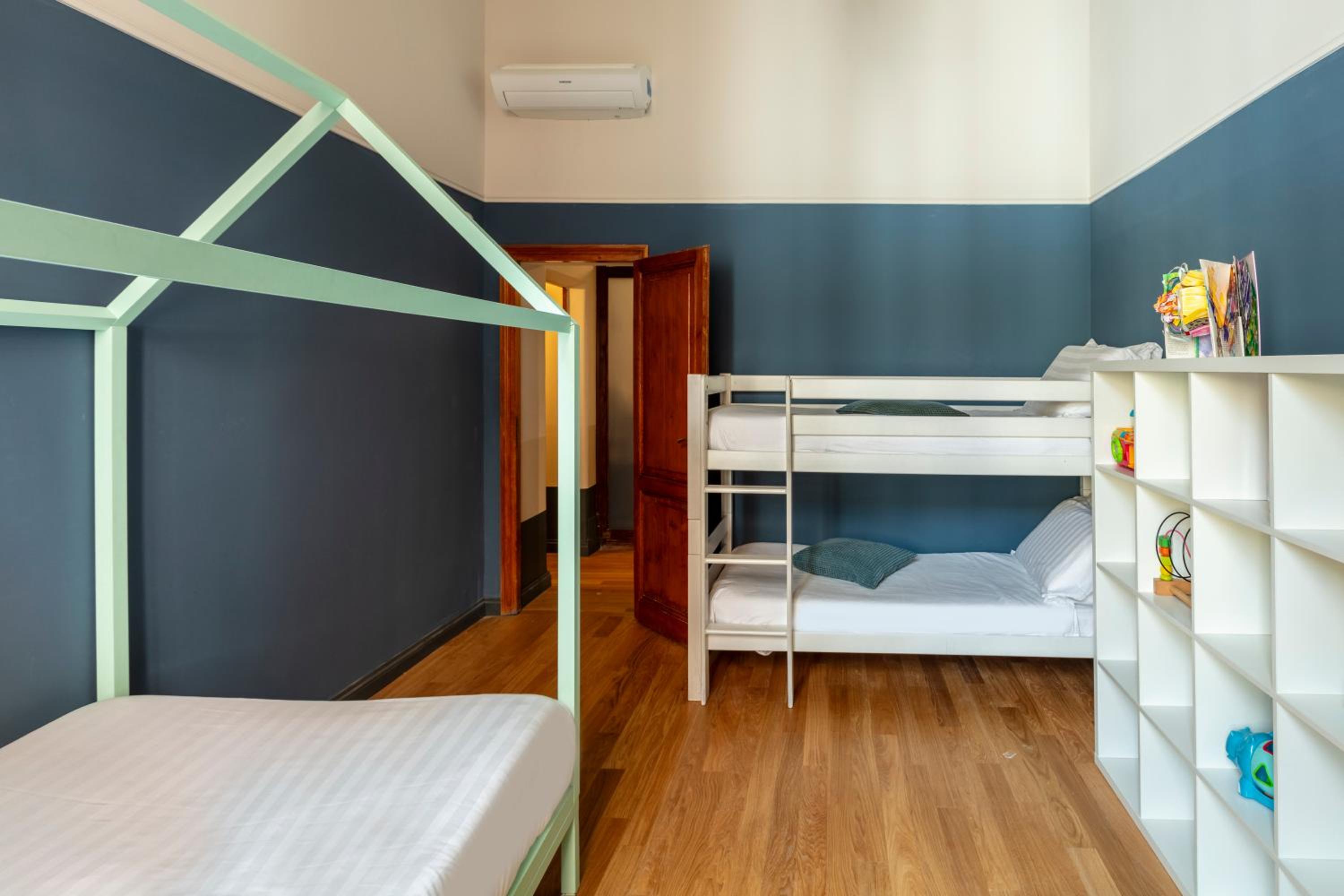 ROMAC Baullari Holiday Apartment in Campo de Fiori