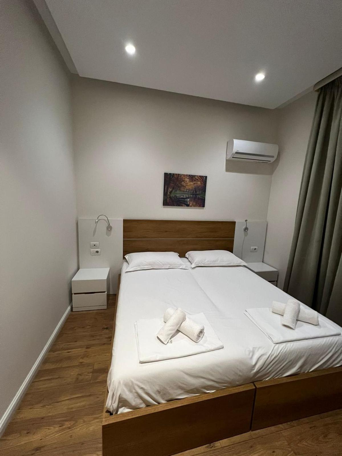 Urban Room 2
