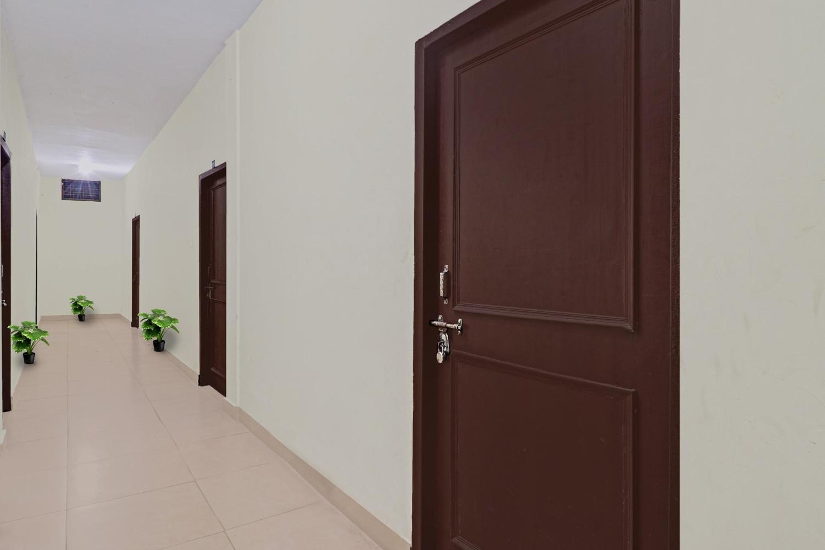 Hotel O Ganga PG And Home Stay view 4