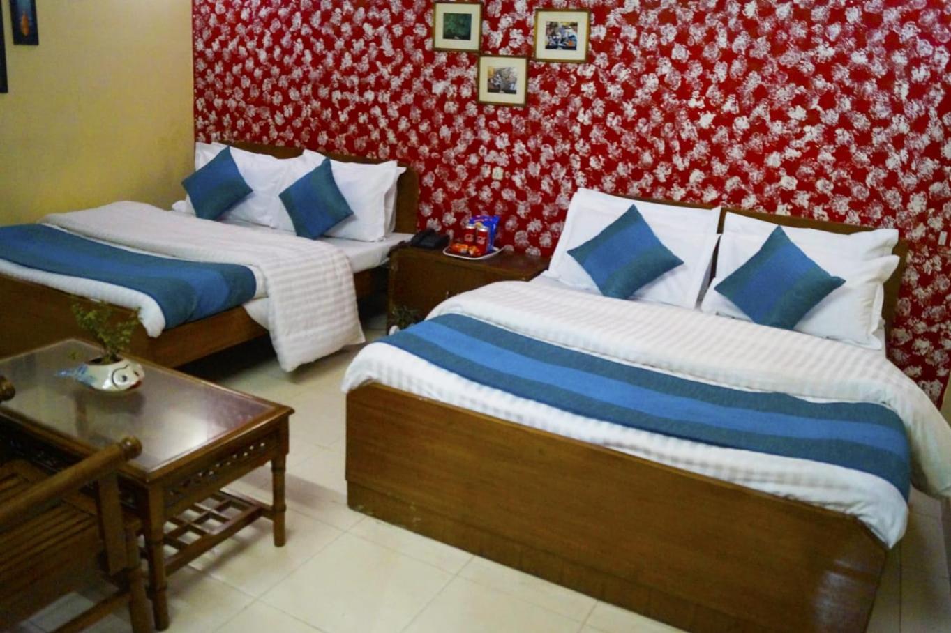 hotel room