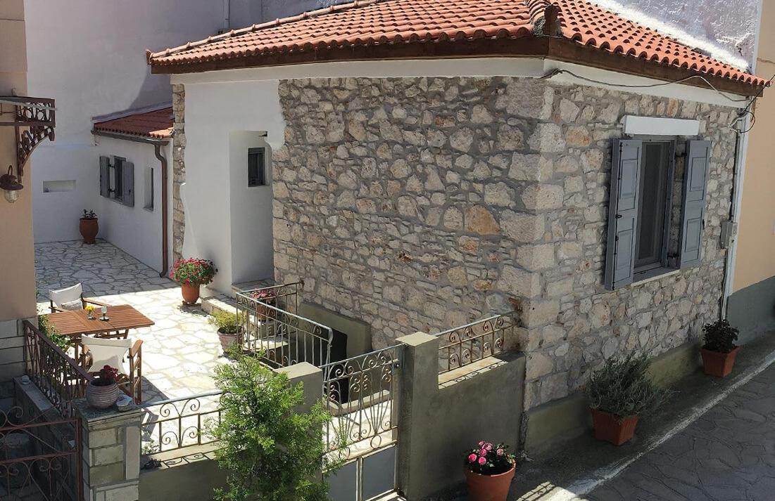 Ferienhaus Triandafilo