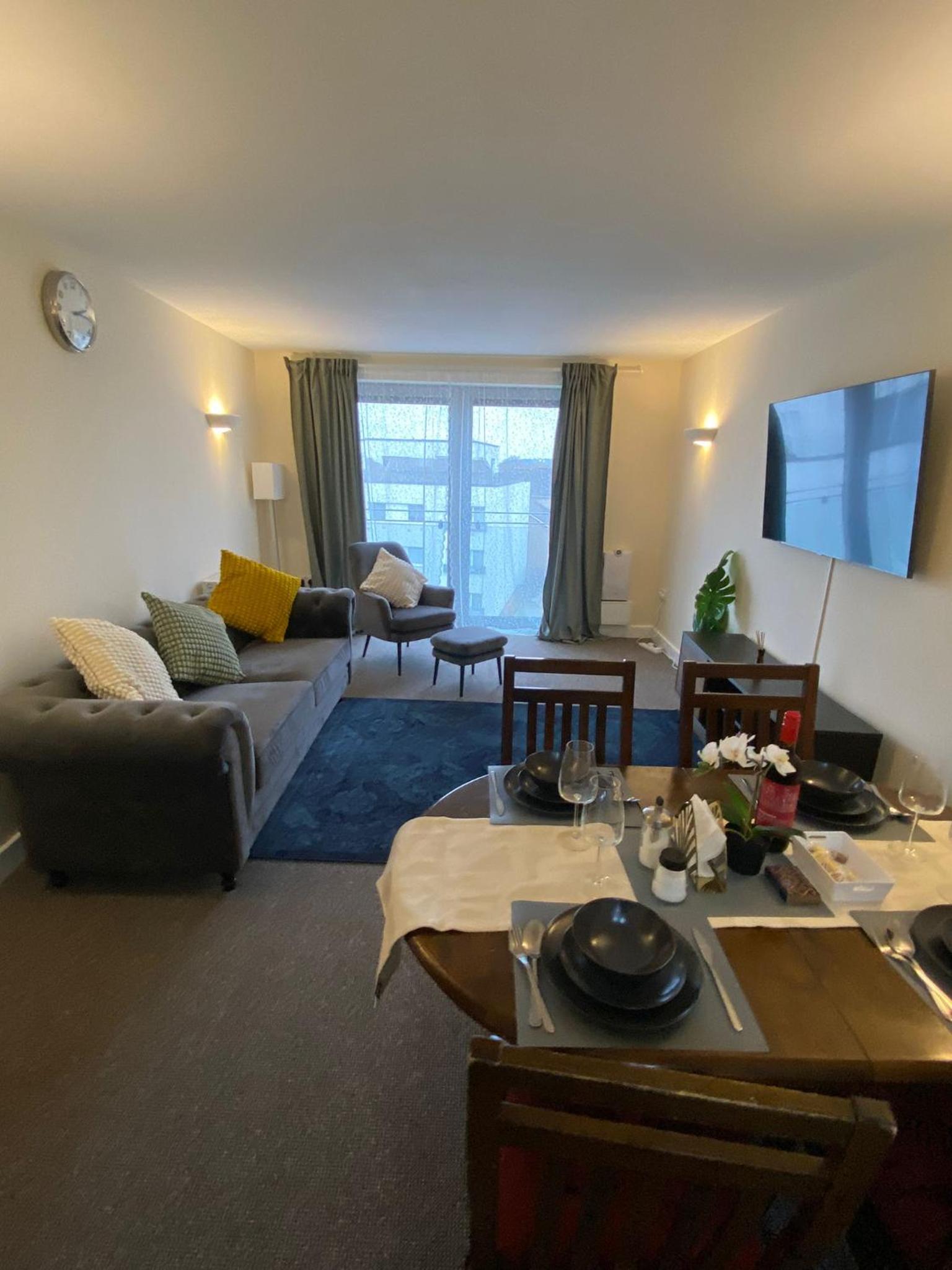 Stunning 2-Bed Apartment in London