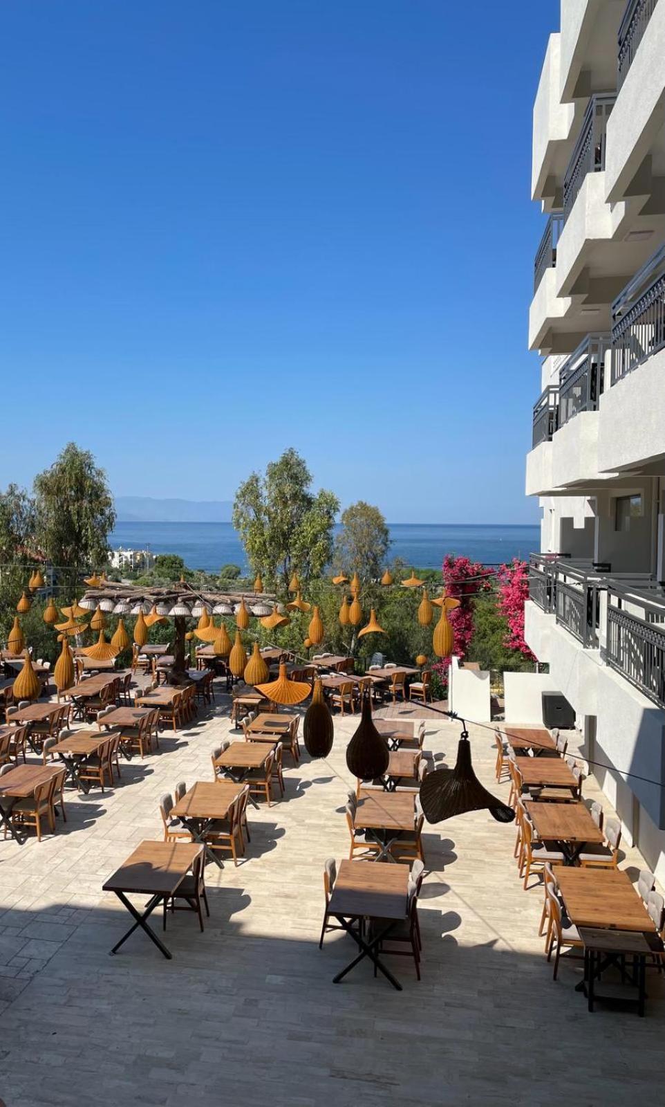 Hotel Carina-Entertainment Hotel - Image 19