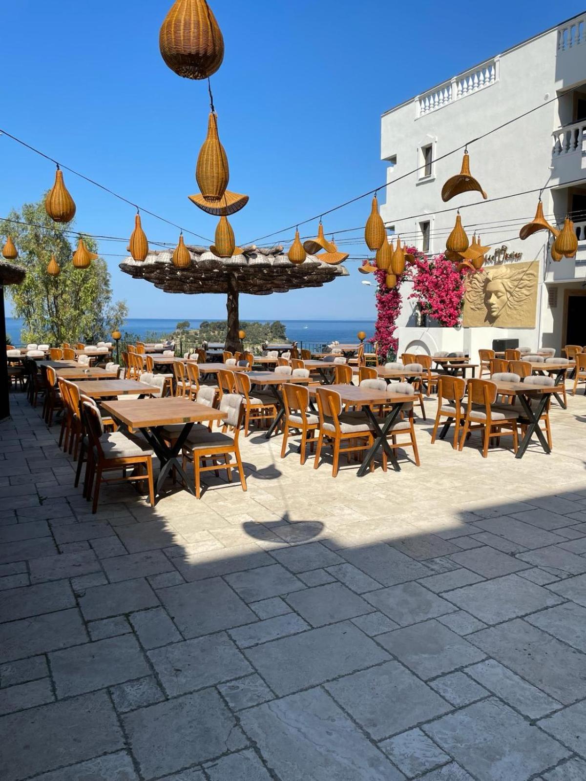 Hotel Carina-Entertainment Hotel - Image 18