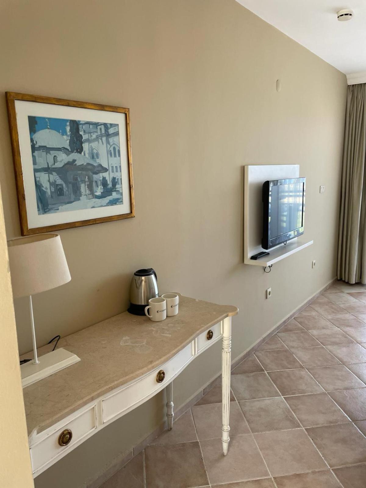 Hotel Carina-Entertainment Hotel - Image 41