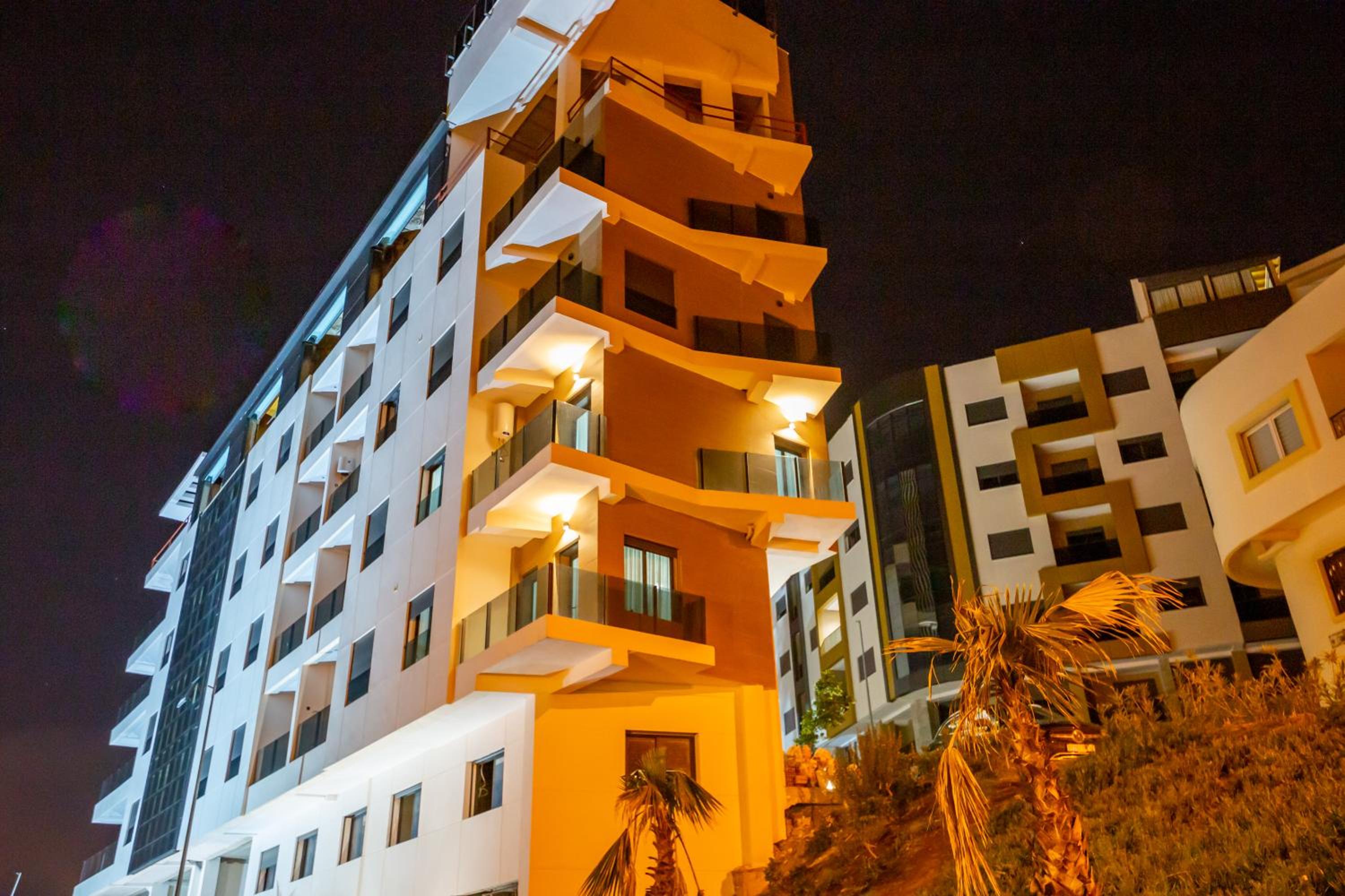 Luxury Duplex House vlakbij strand met rooftoppool view 2