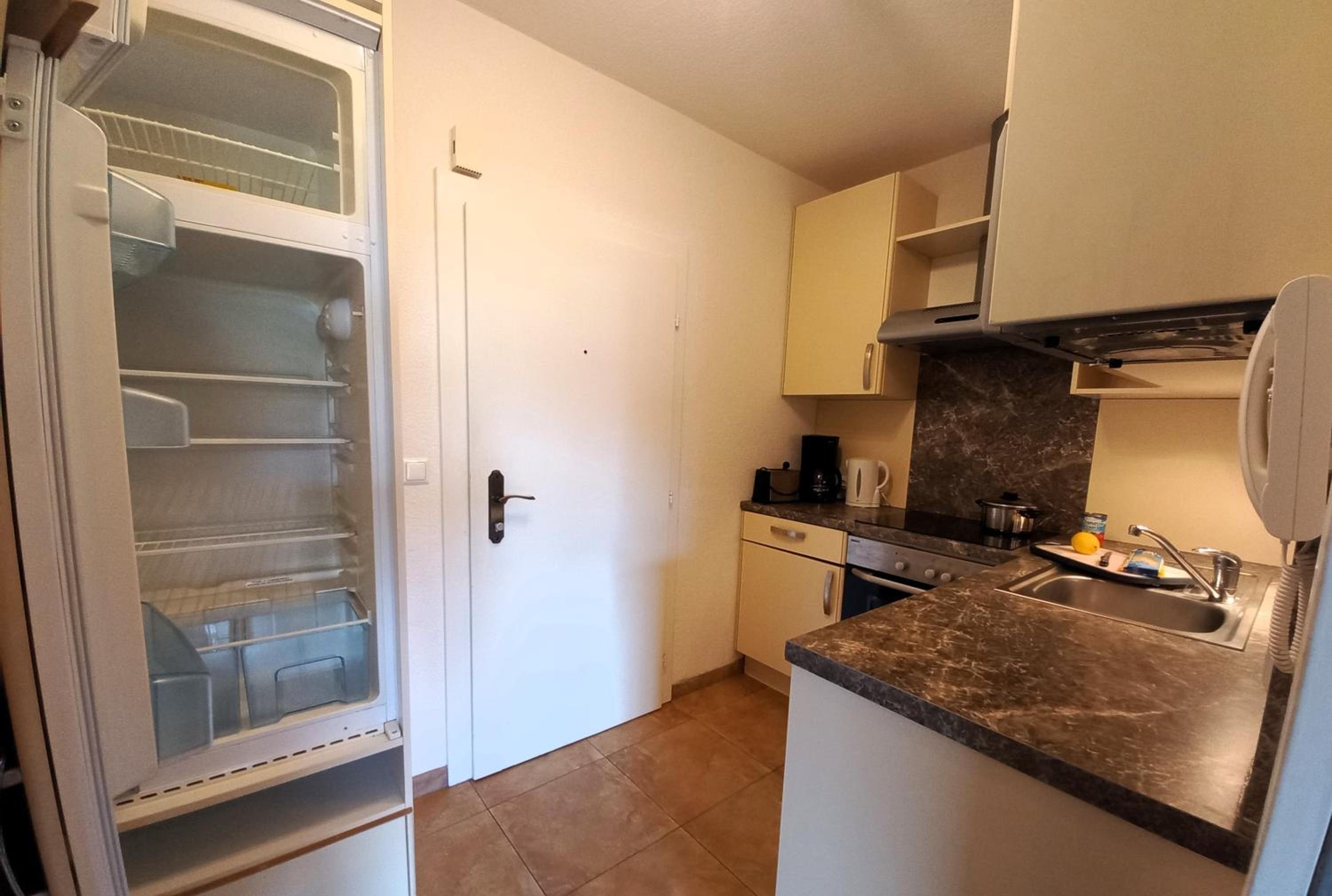 SANDRO Haus KMB Seeappartement am Ossiacher See mit direktem Seezugang und Hallenbad