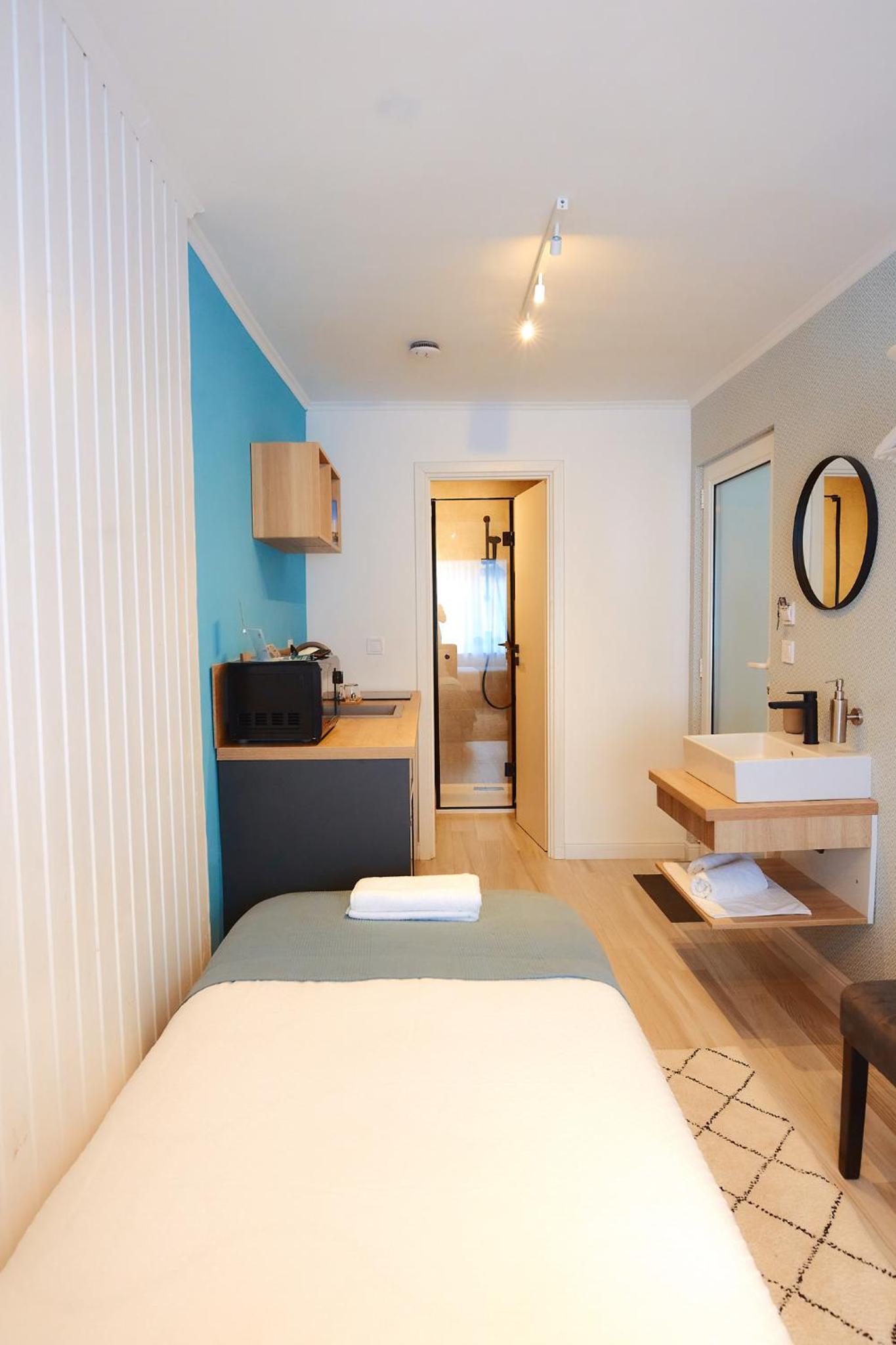 PRIMA APARTMENTS