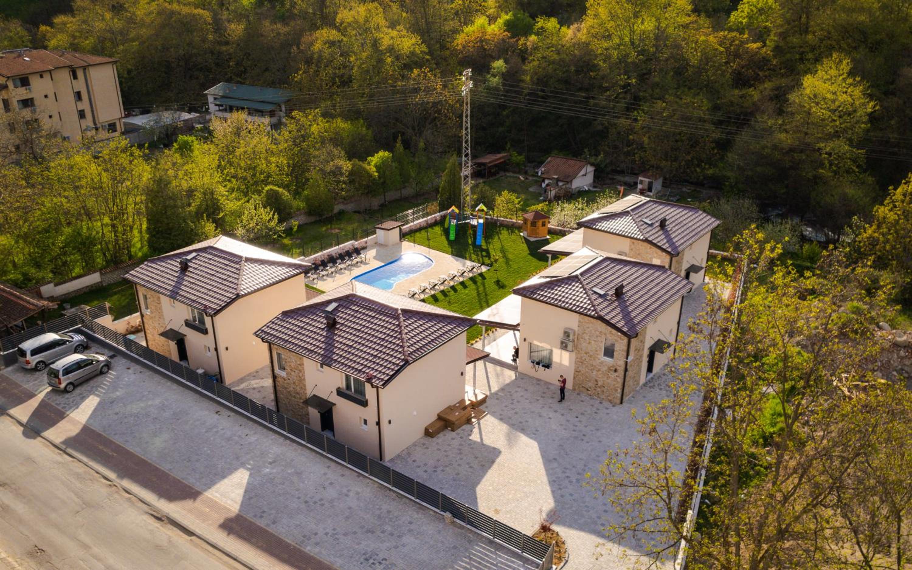 ENEVI Guest Houses-Къщи за гости Еневи