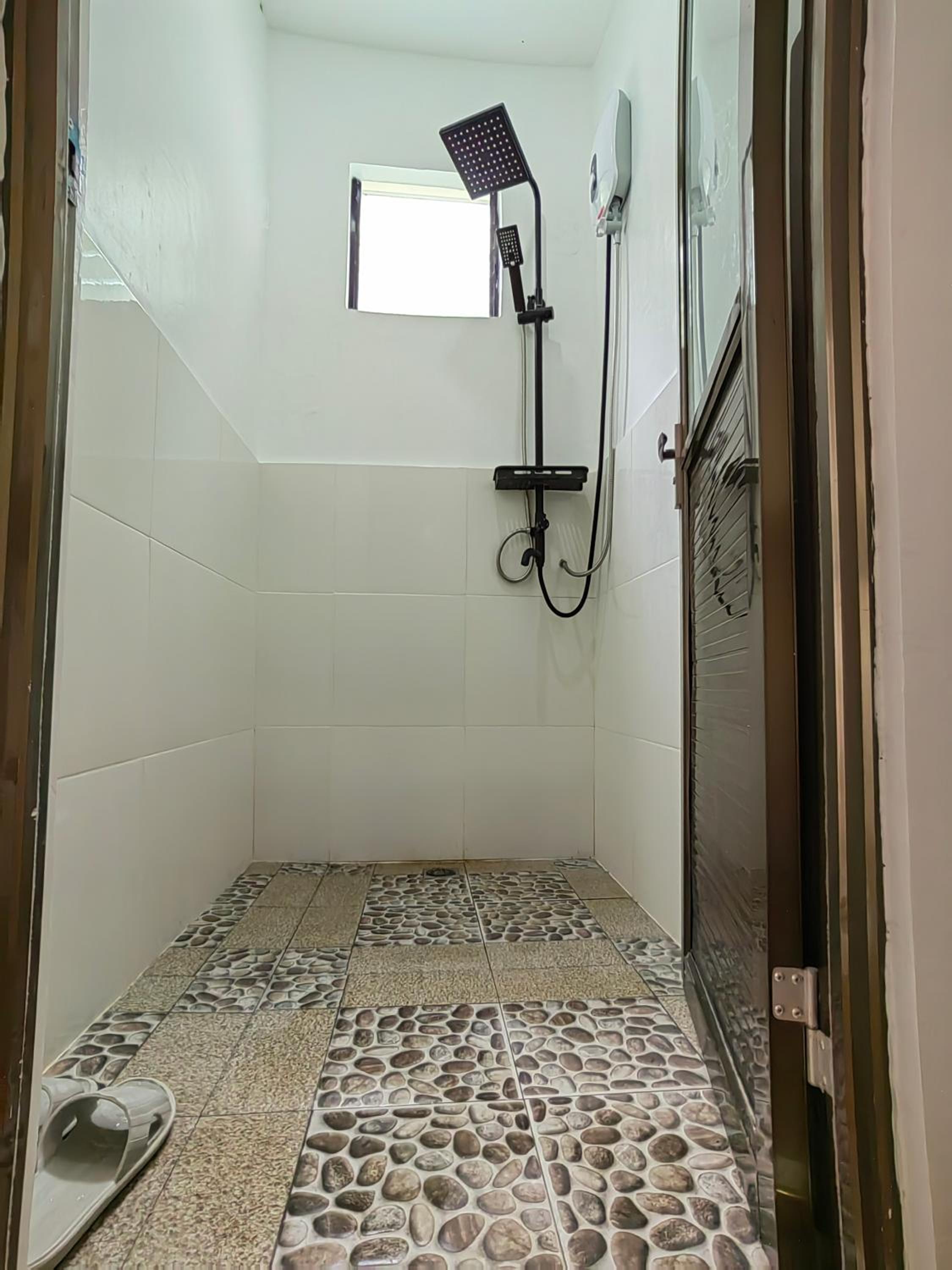 MHARI Bungalows and Rooms