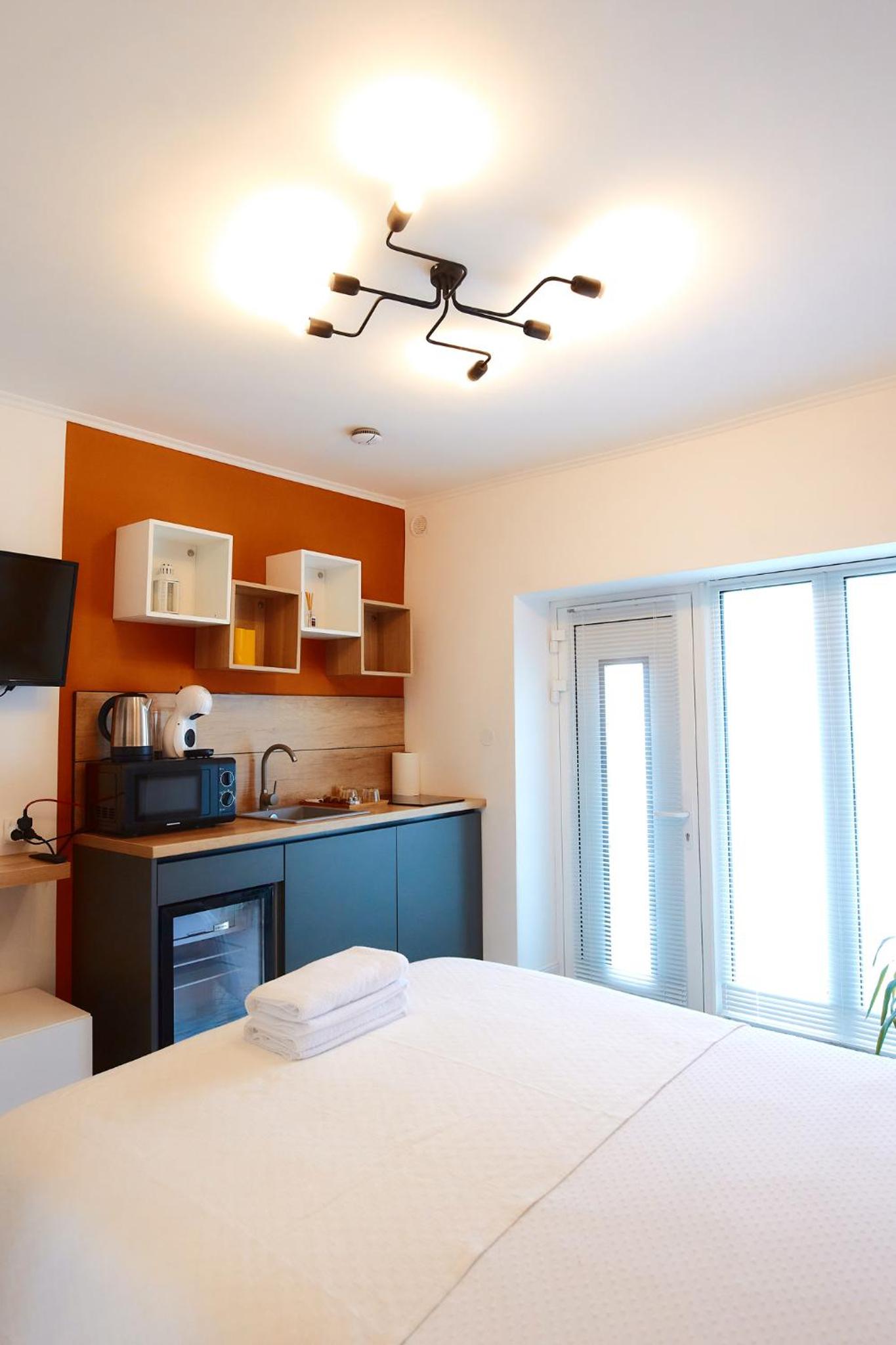 PRIMA APARTMENTS