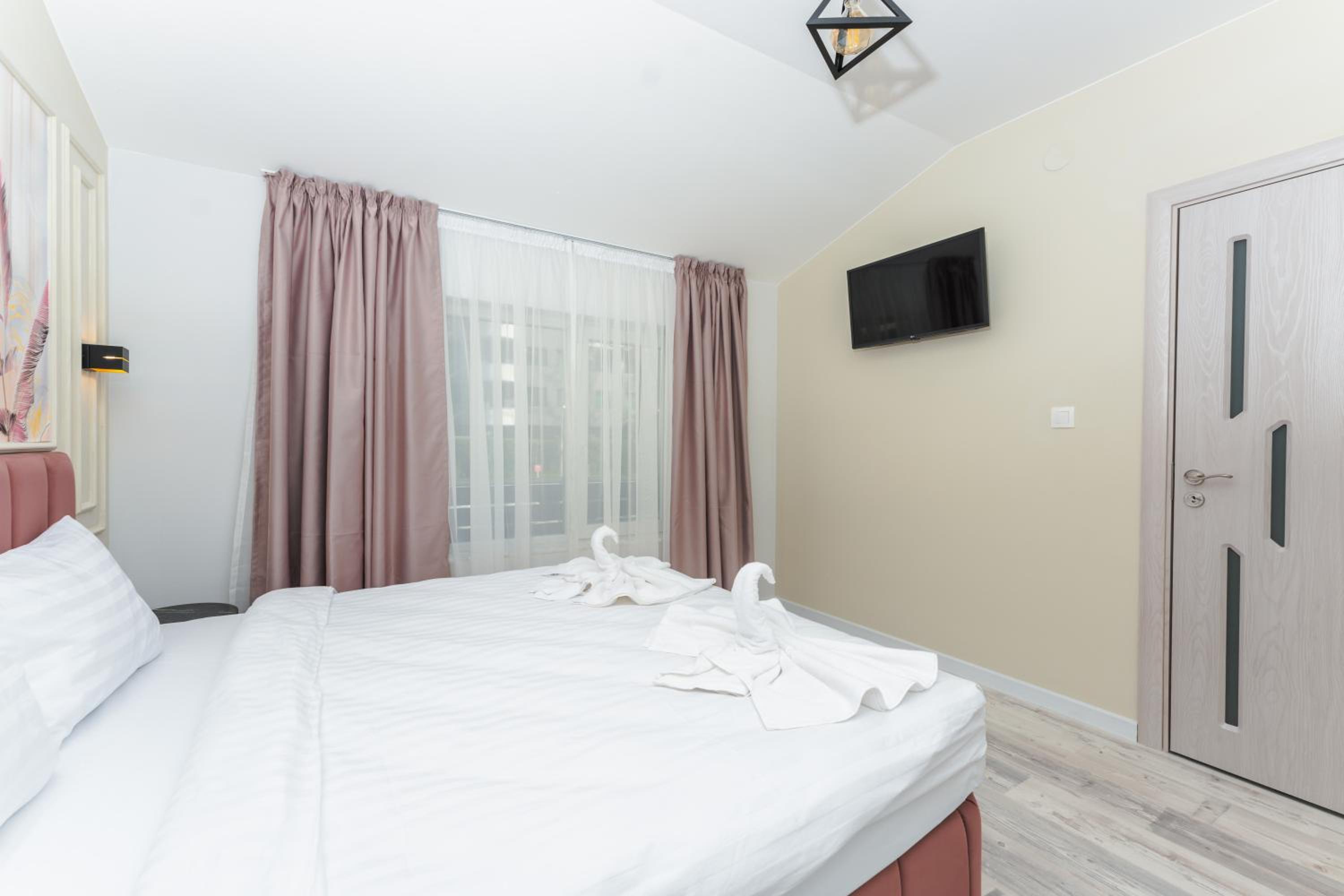 ENEVI Guest Houses-Къщи за гости Еневи