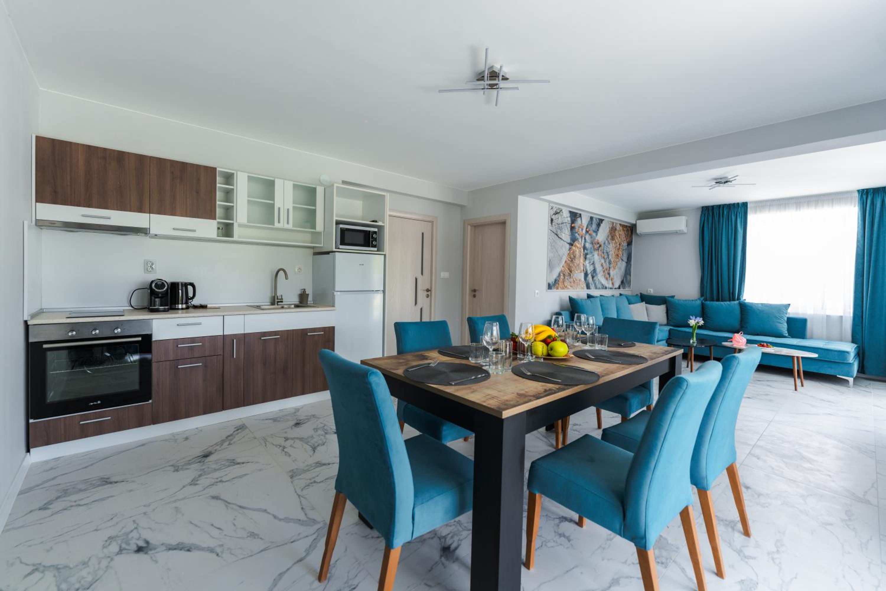 ENEVI Guest Houses-Къщи за гости Еневи