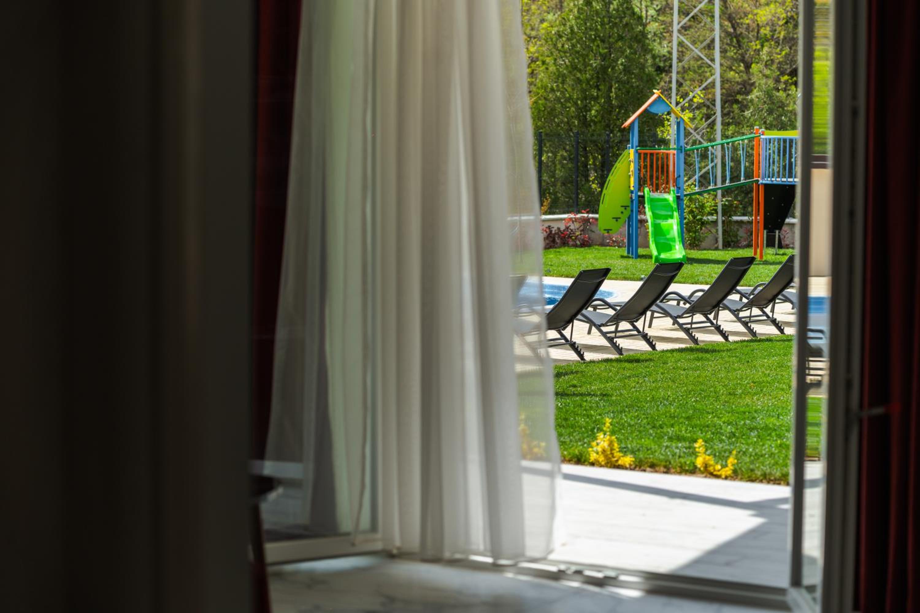 ENEVI Guest Houses-Къщи за гости Еневи