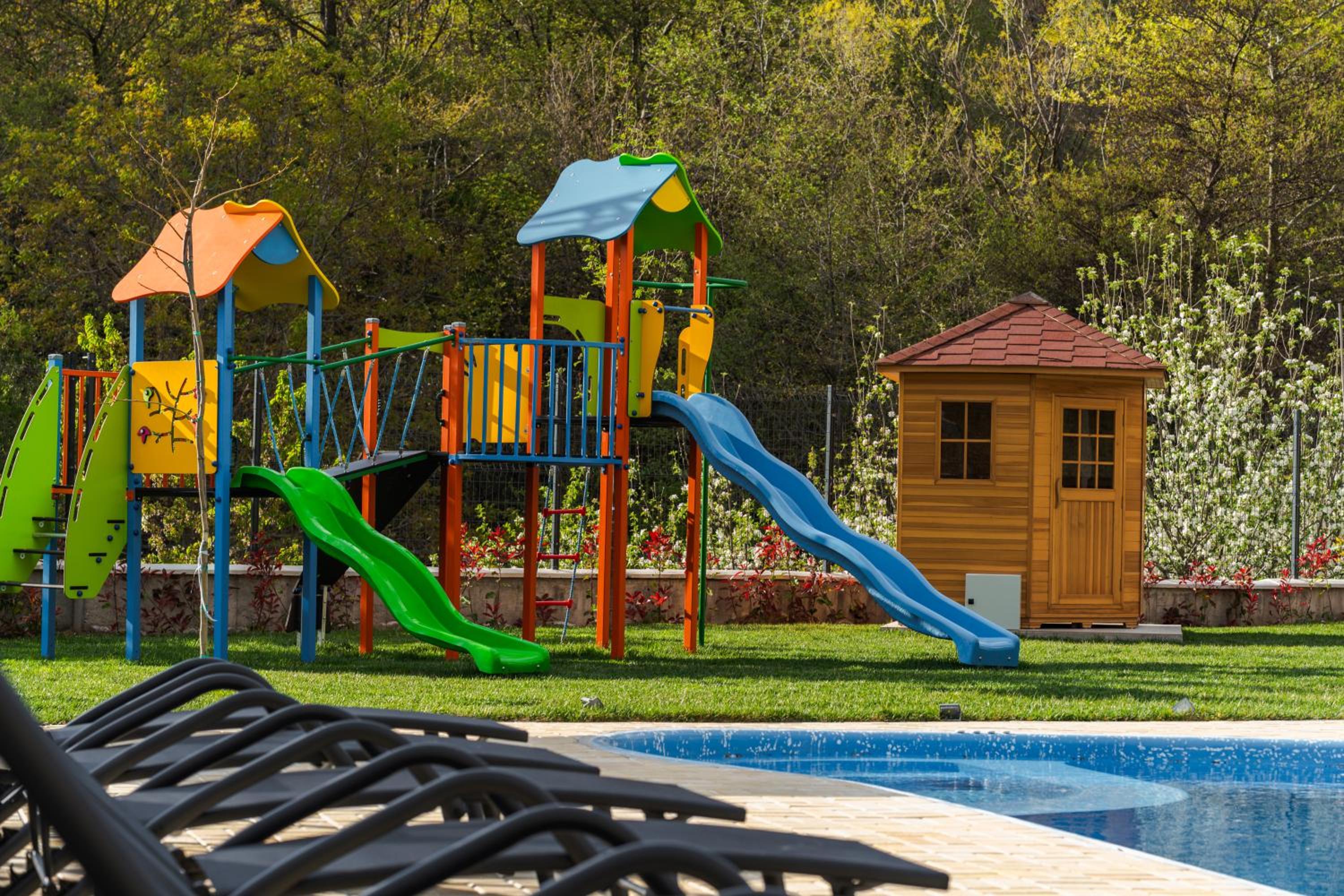 ENEVI Guest Houses-Къщи за гости Еневи
