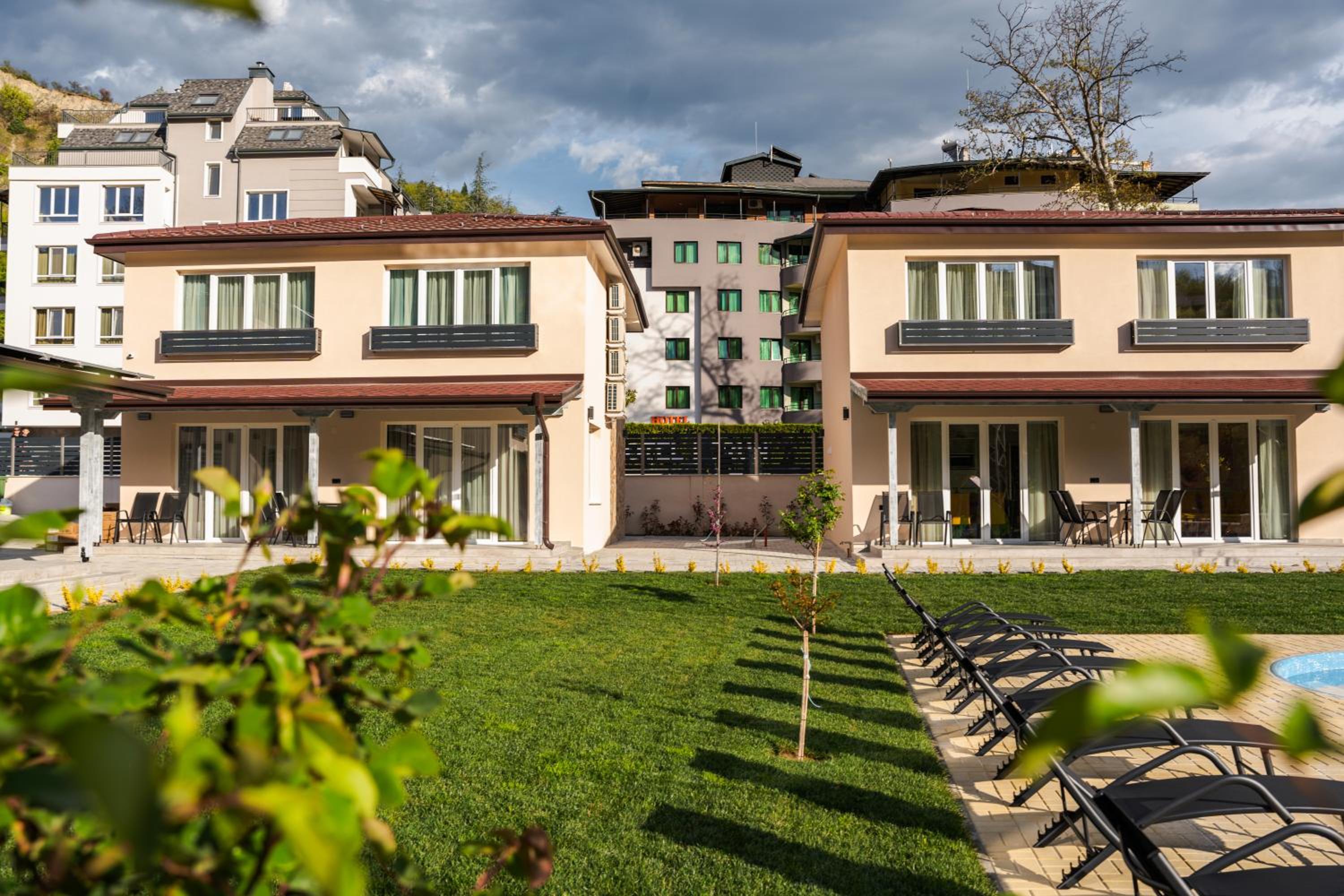 ENEVI Guest Houses-Къщи за гости Еневи
